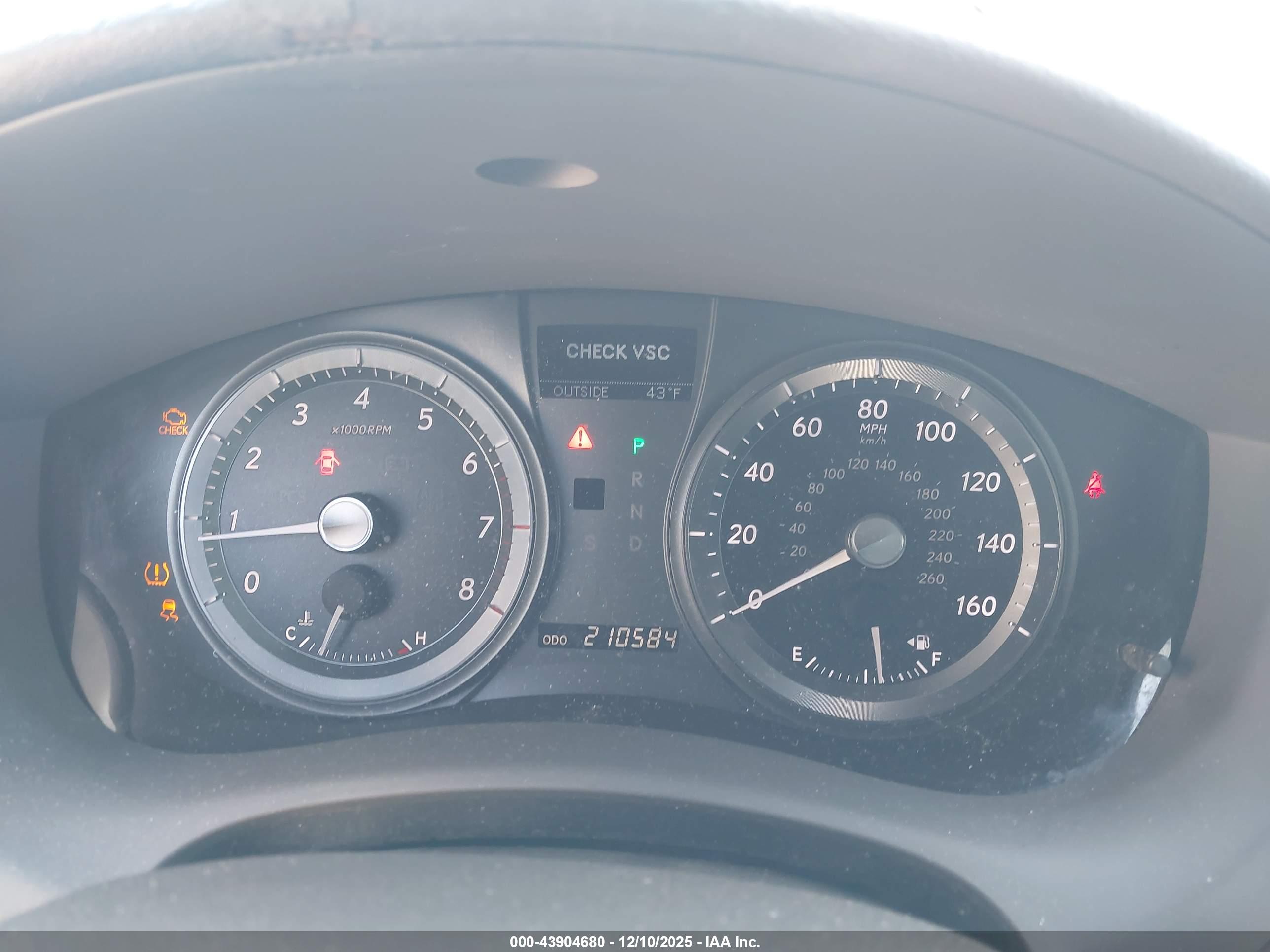 LEXUS ES image 7