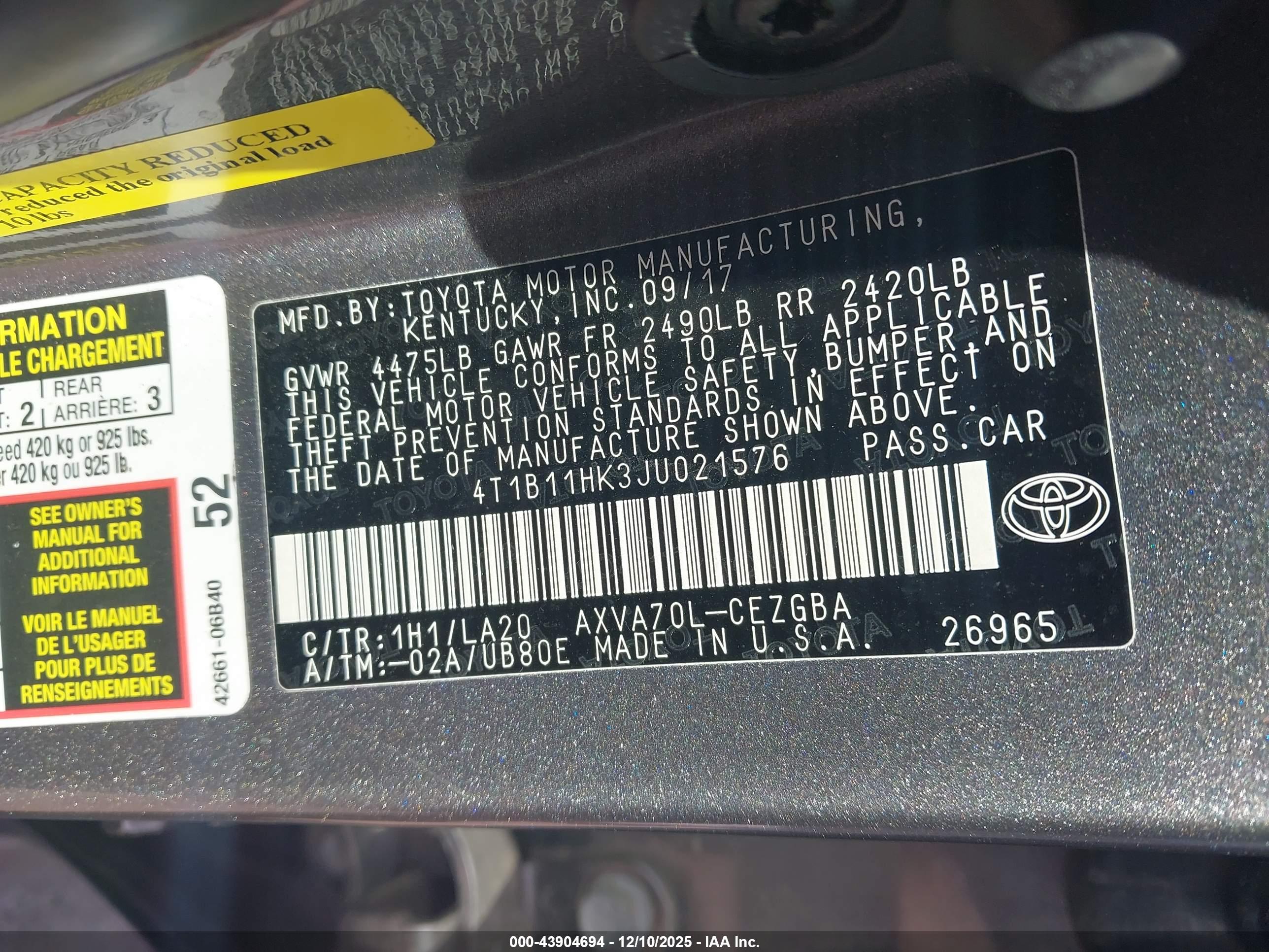 TOYOTA CAMRY image 9