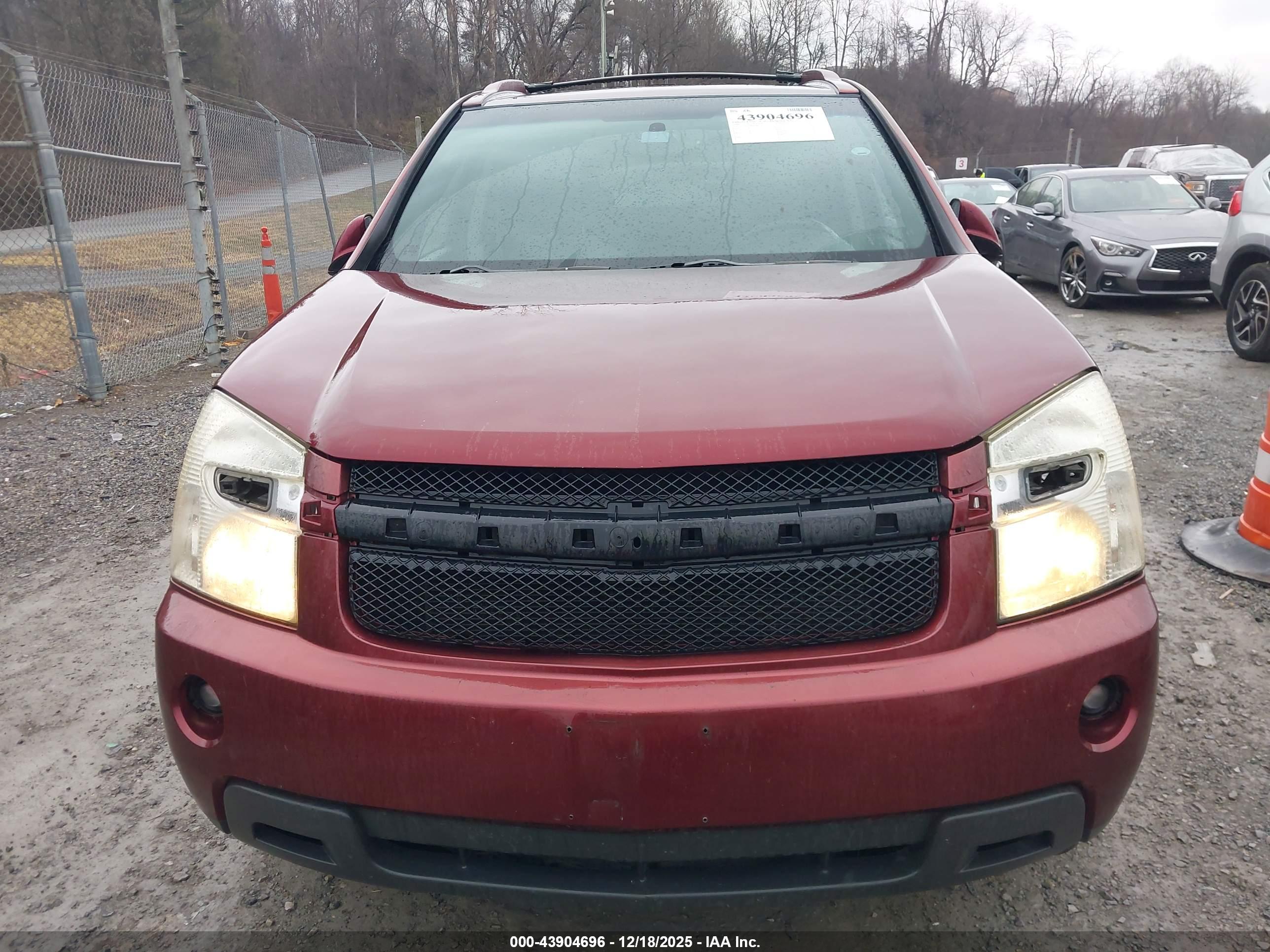 CHEVROLET EQUINOX image 6