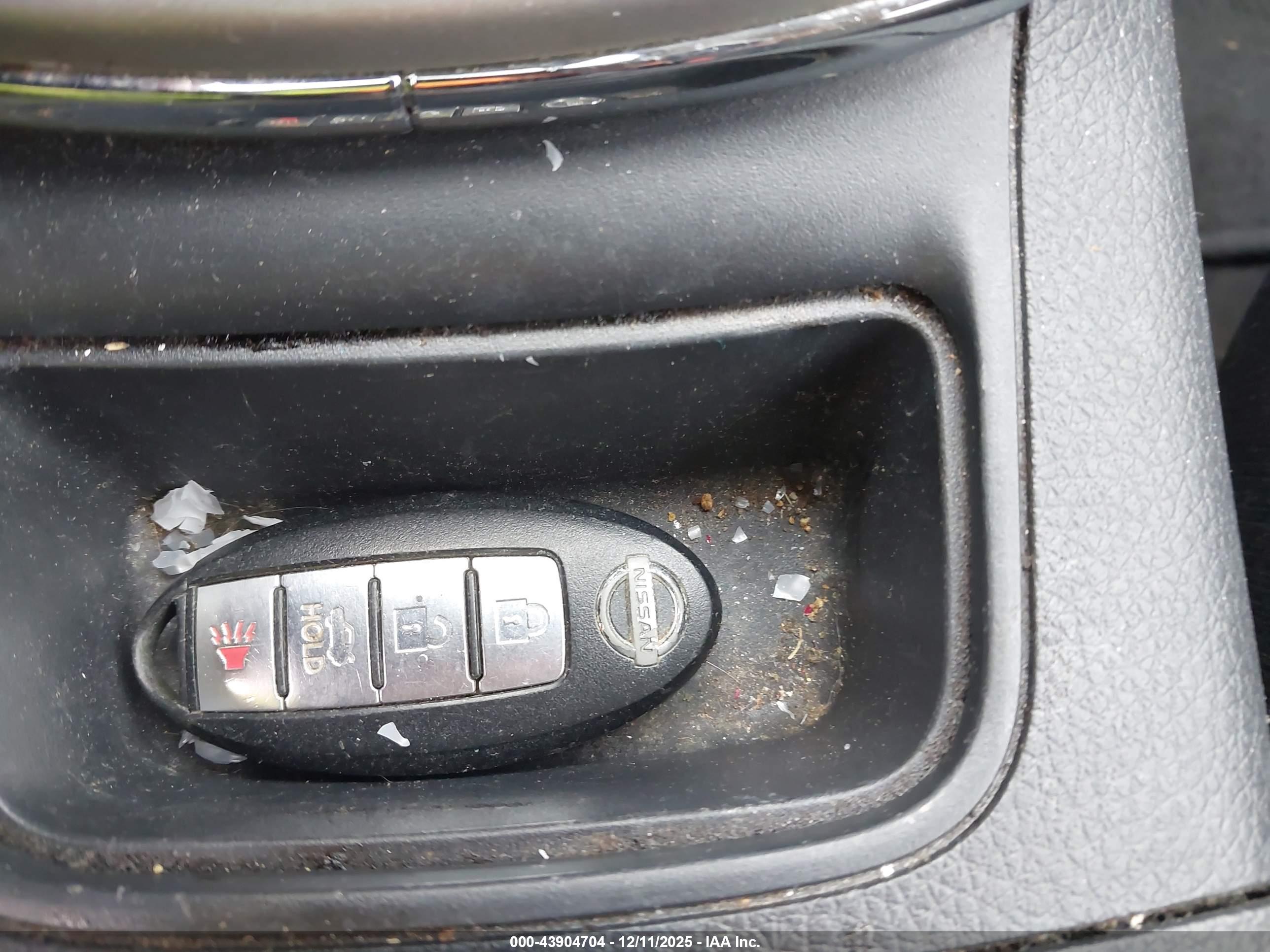 NISSAN SENTRA image 11