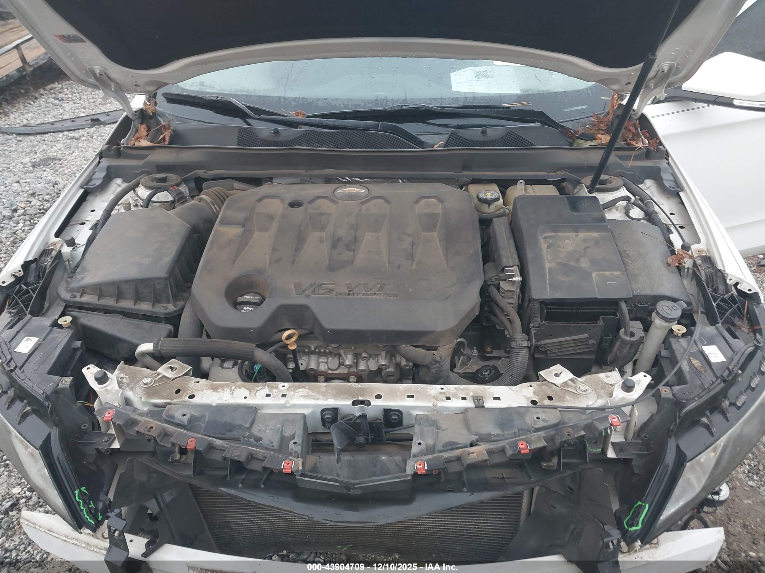 CHEVROLET IMPALA image 10