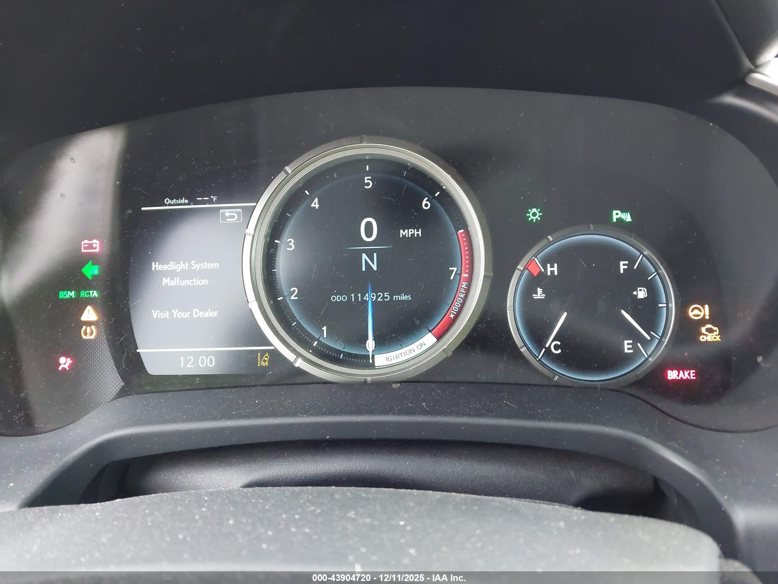 LEXUS RX image 7