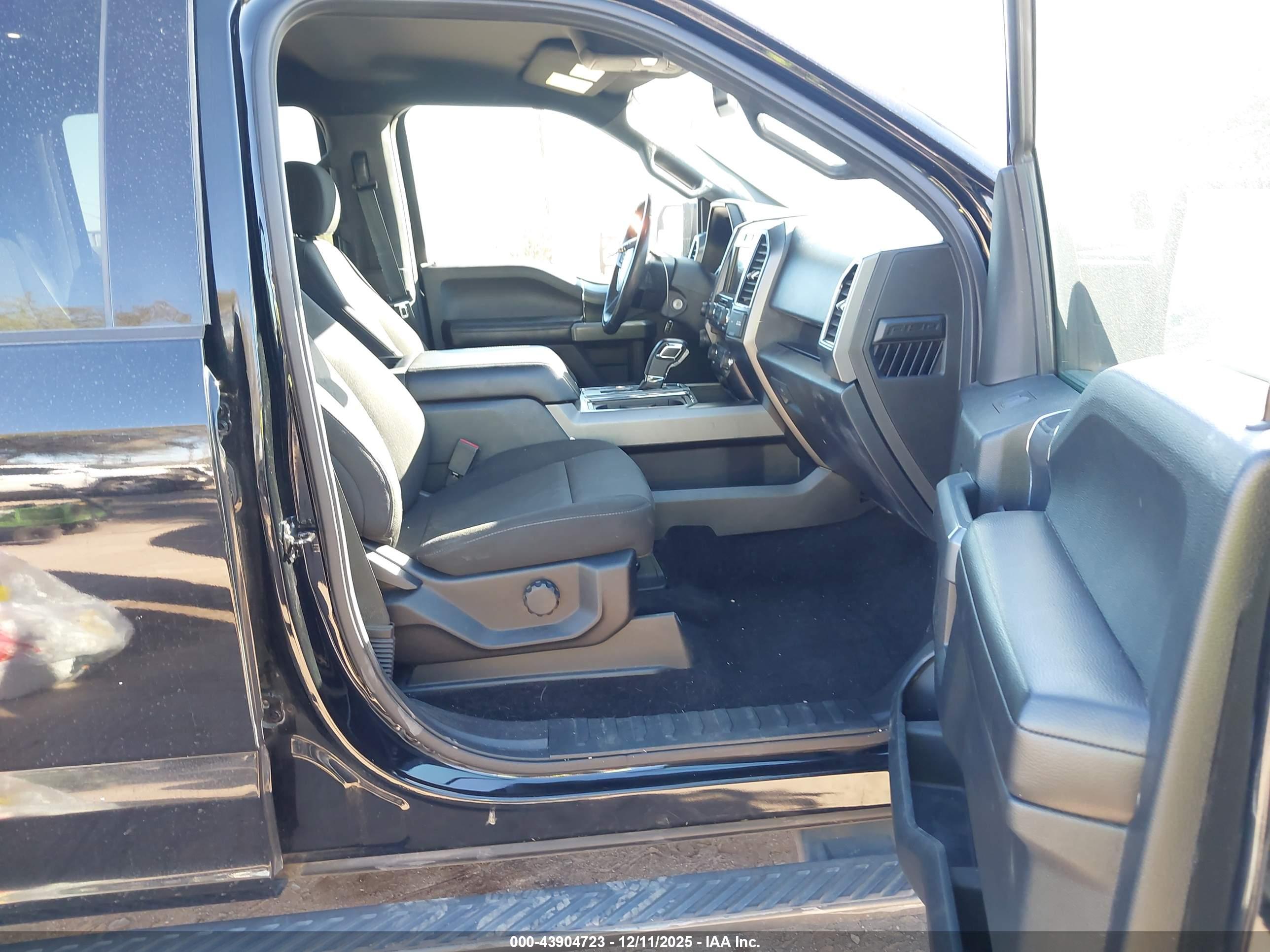 FORD F-150 image 5