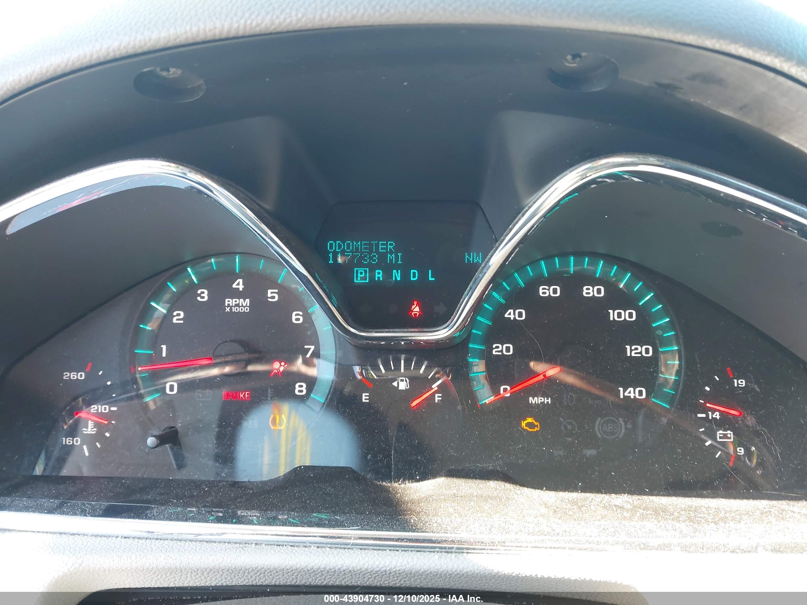 CHEVROLET TRAVERSE image 7