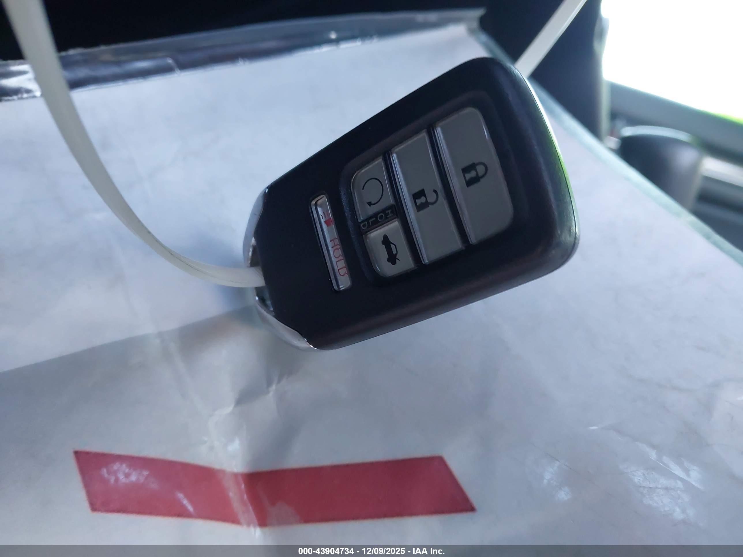 HONDA ACCORD image 11