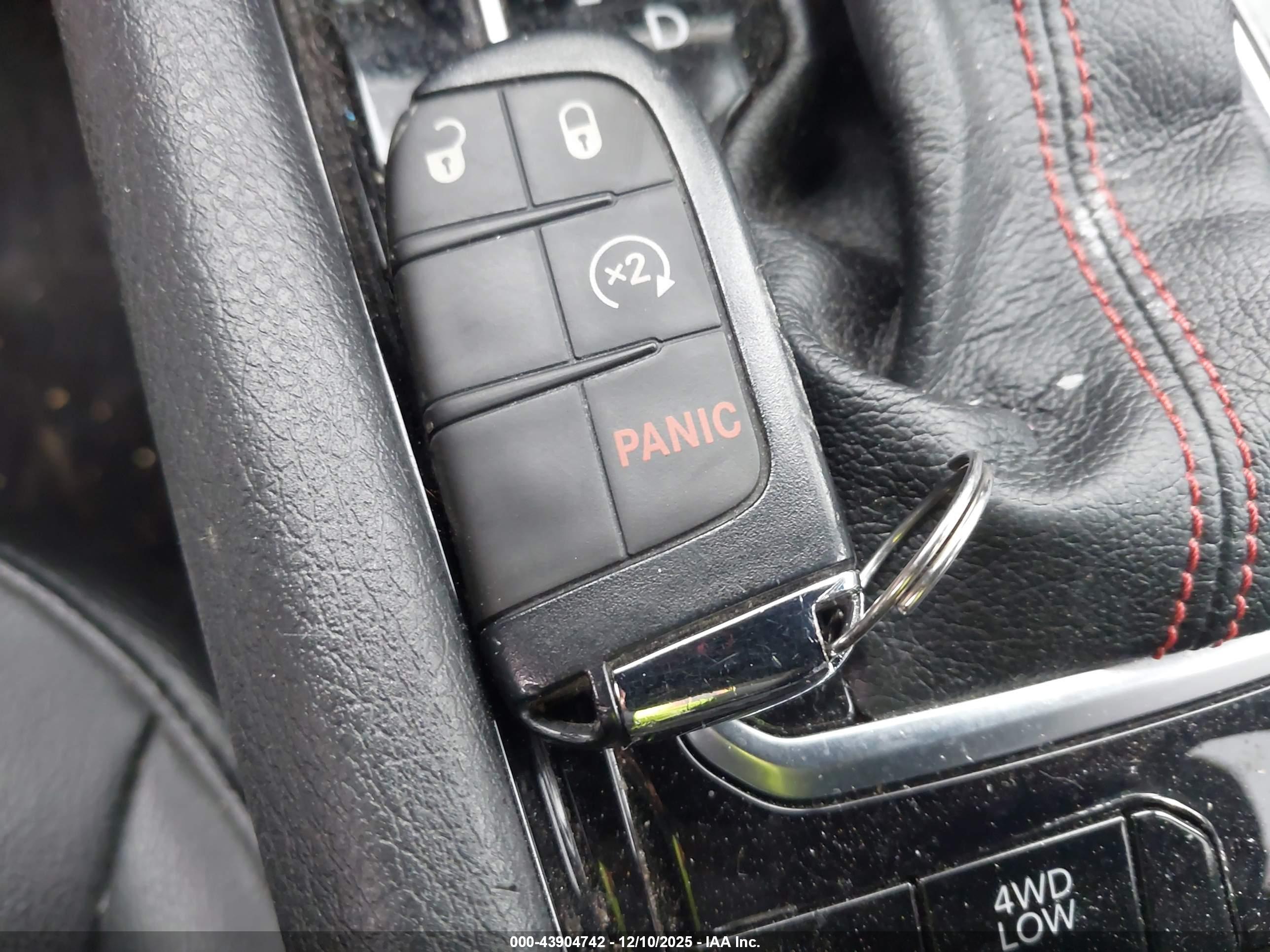 JEEP COMPASS image 11