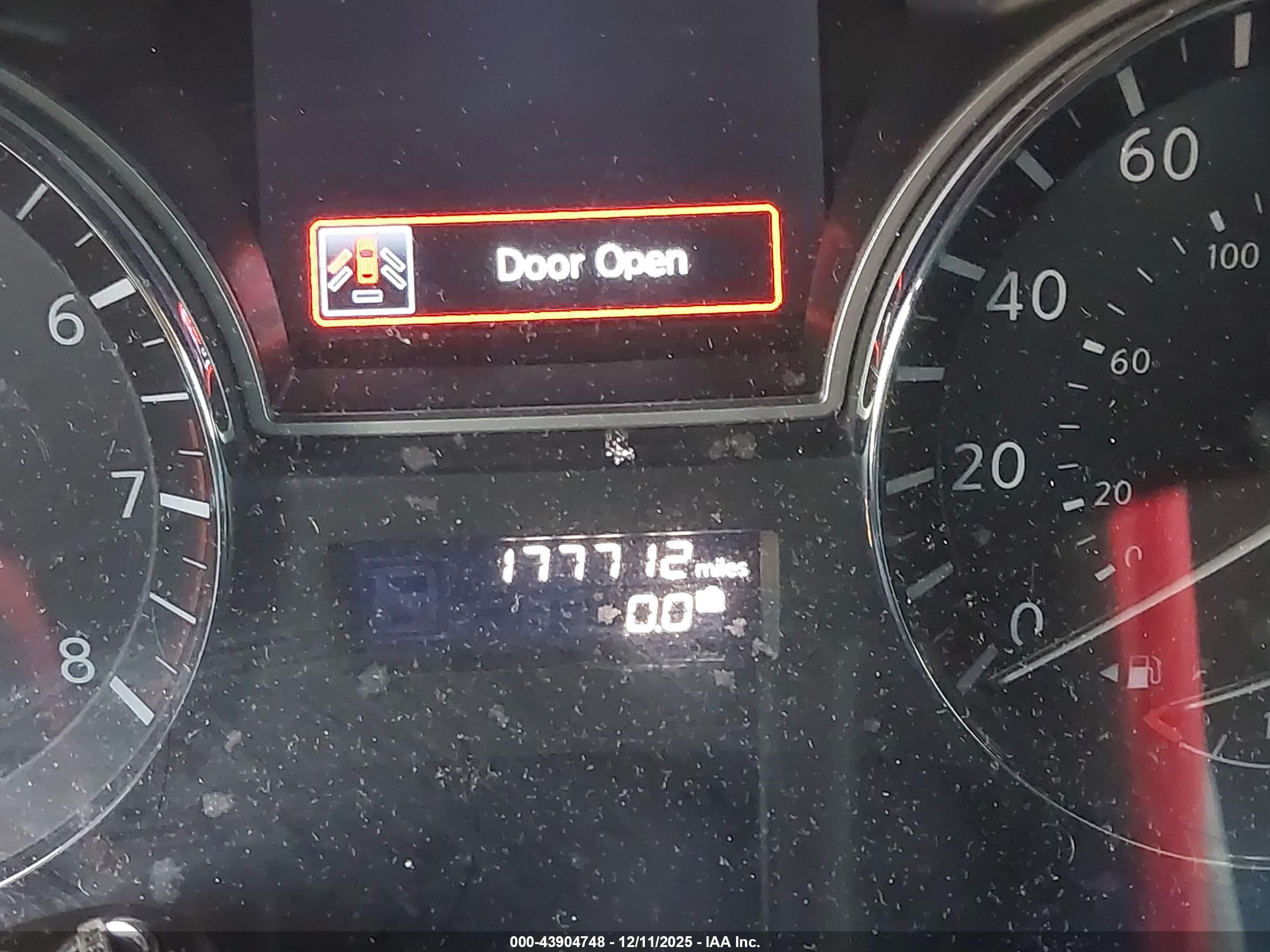 NISSAN ALTIMA image 7