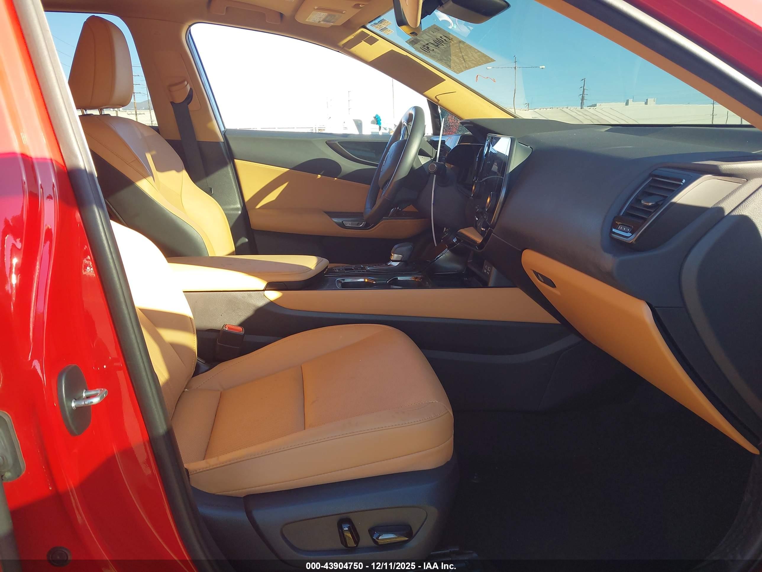 LEXUS NX image 5
