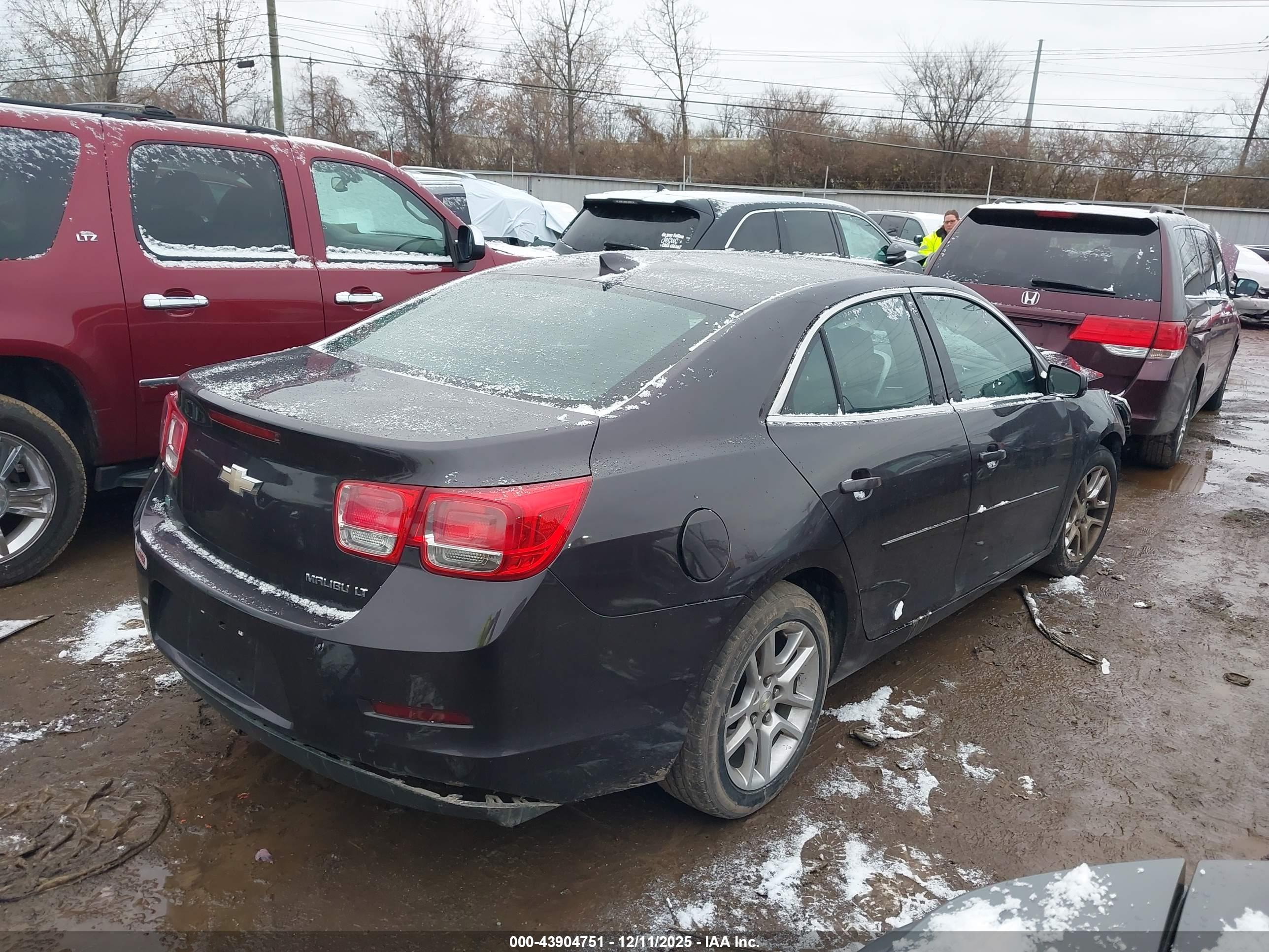 CHEVROLET MALIBU image 4