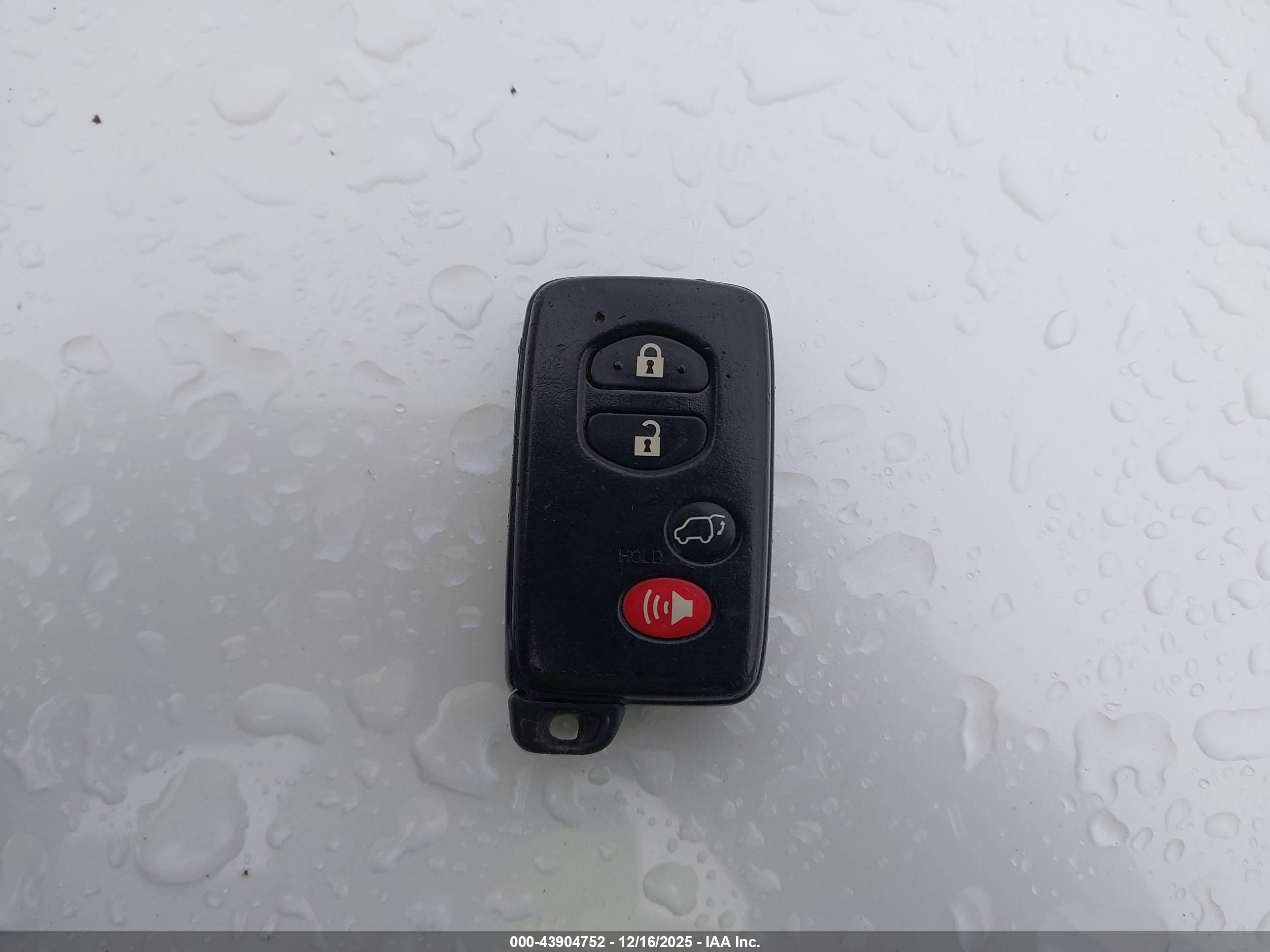 TOYOTA HIGHLANDER image 11