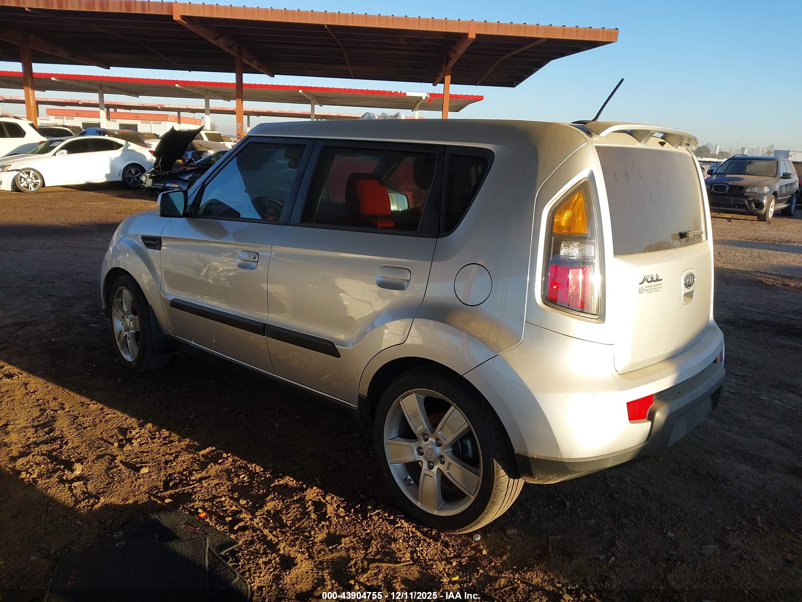 KIA SOUL image 3