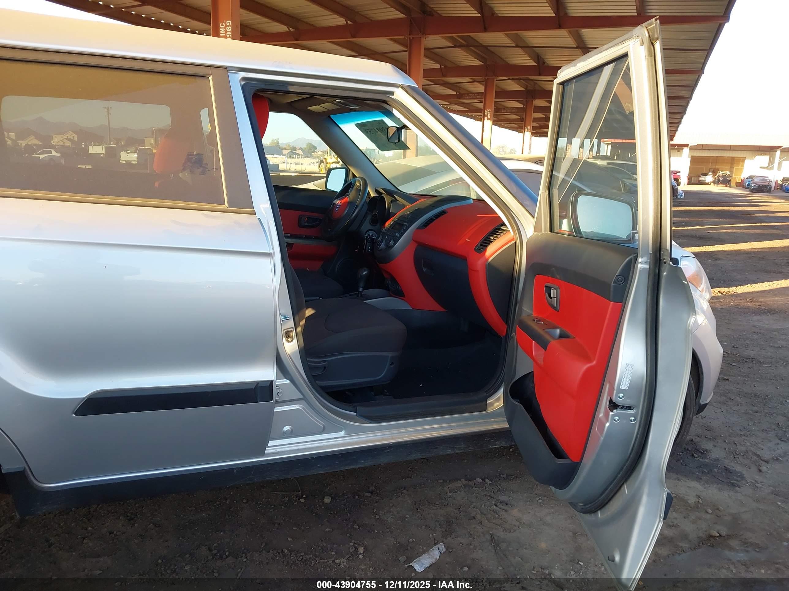 KIA SOUL image 5
