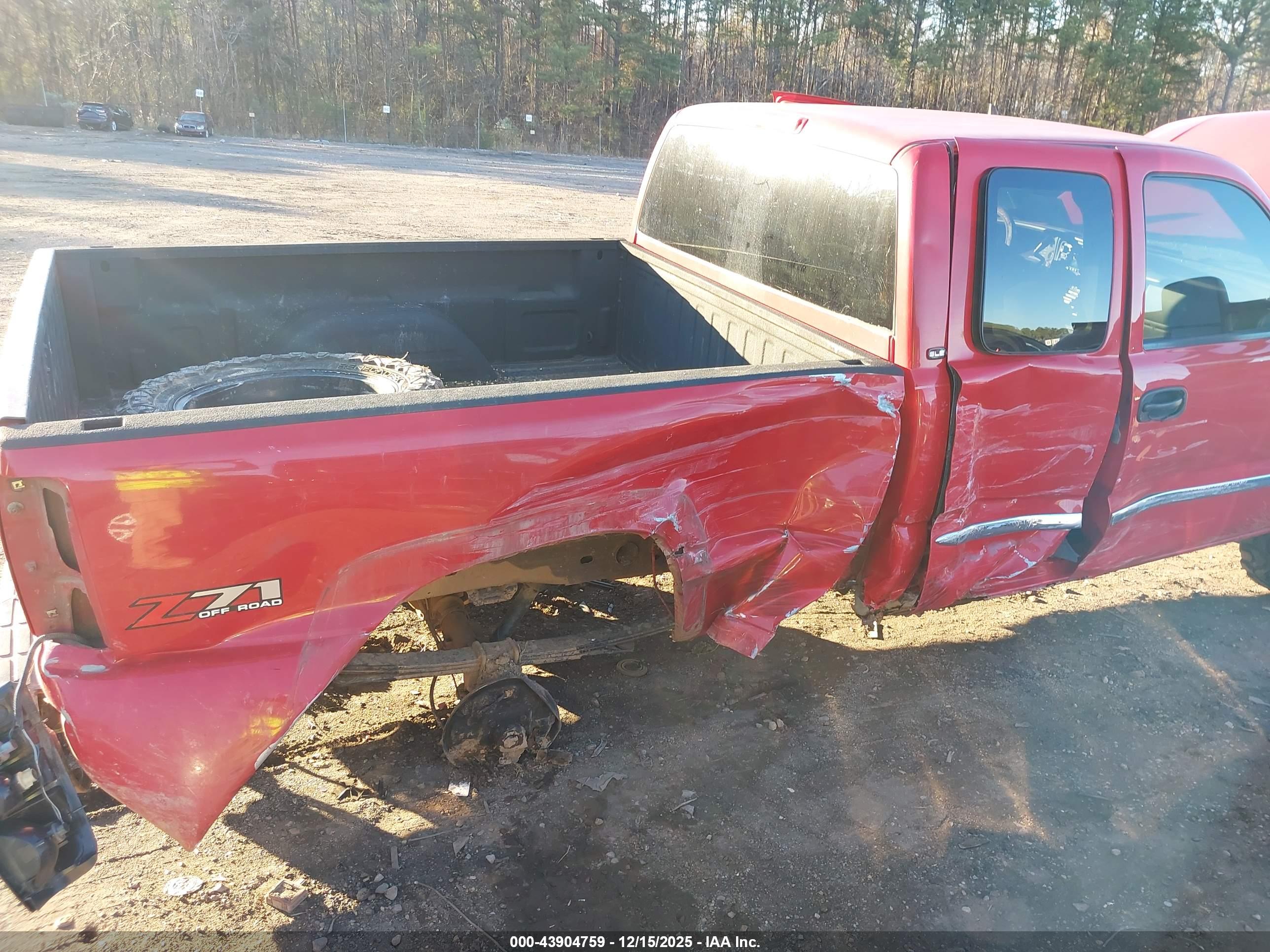 GMC SIERRA image 6