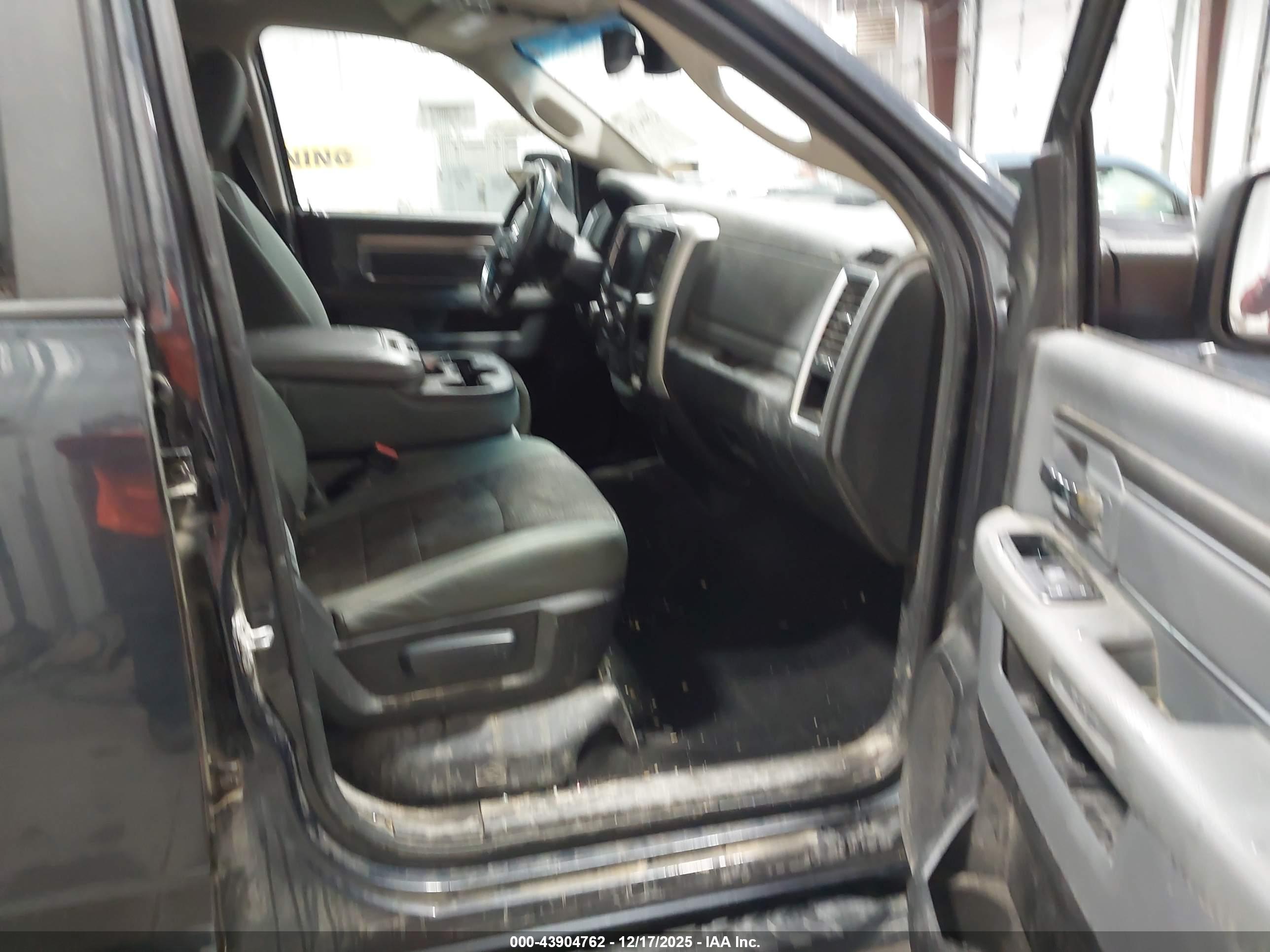 RAM 1500 image 5
