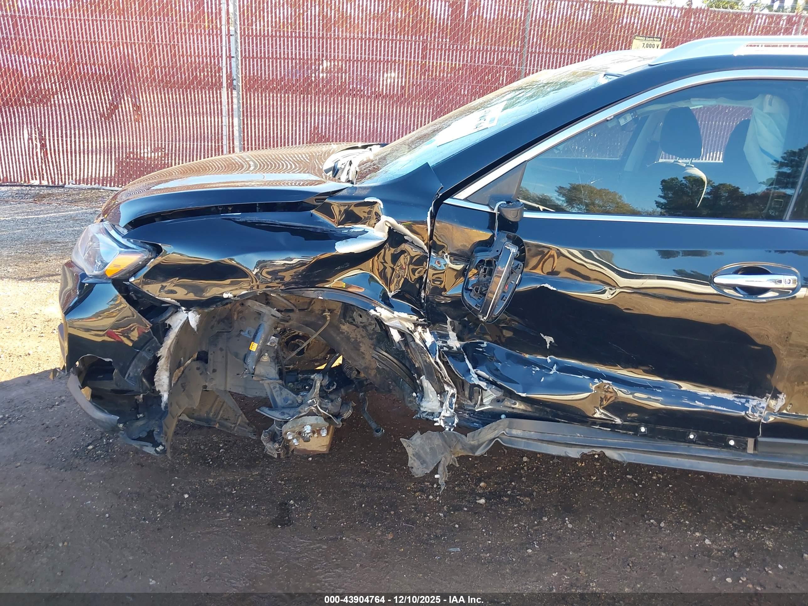 NISSAN ROGUE image 6
