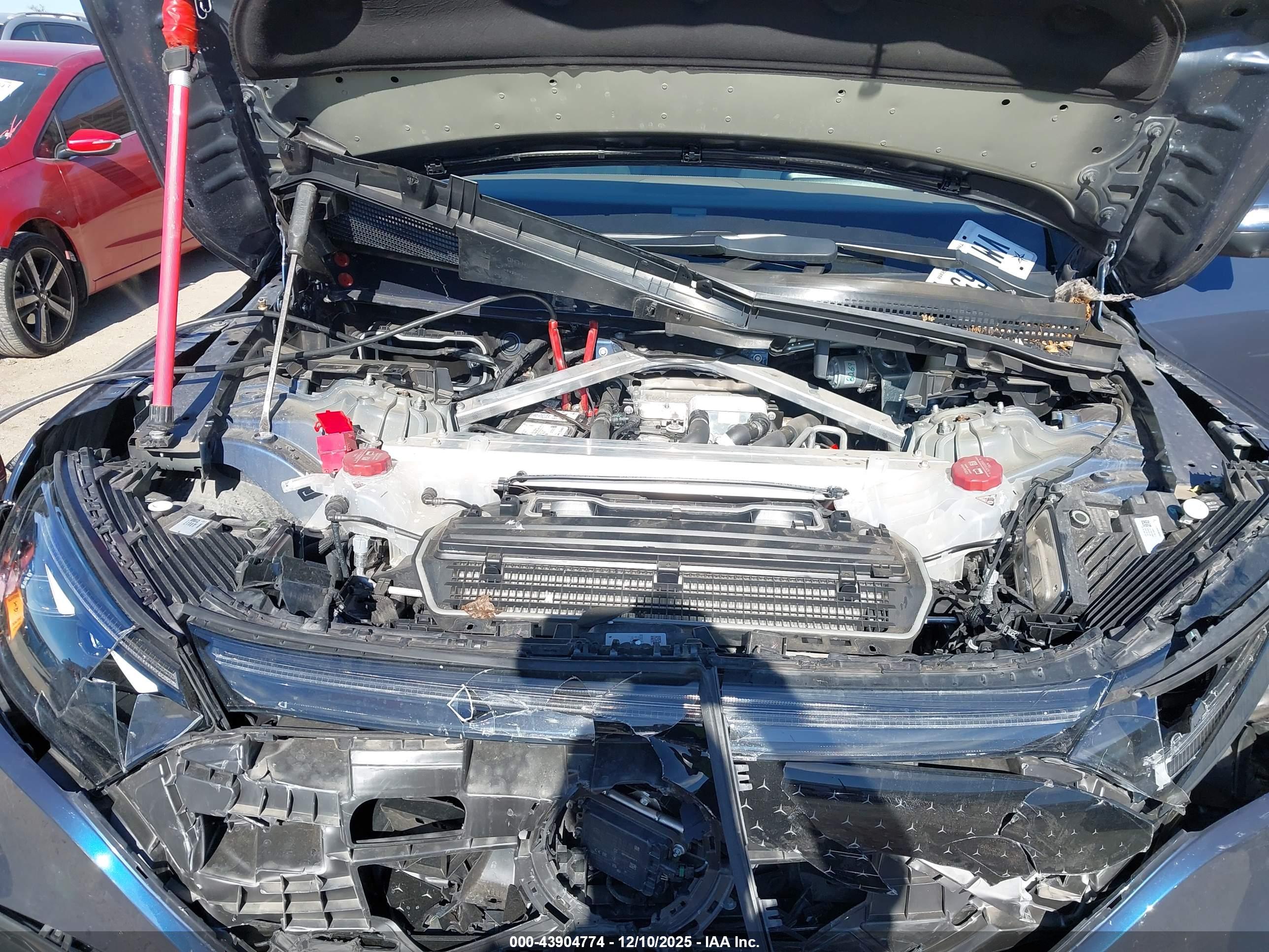MERCEDES-BENZ EQE image 10