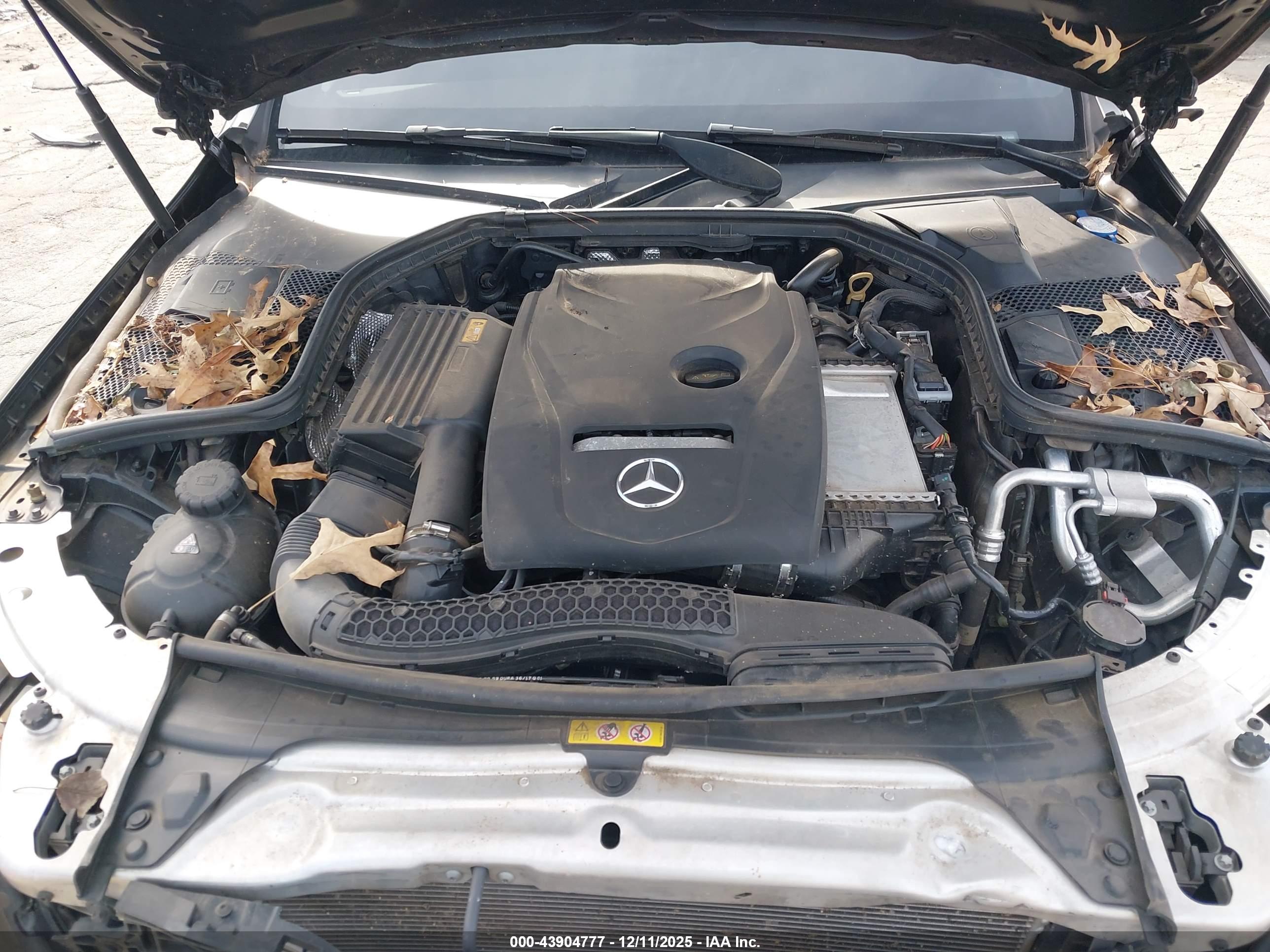 MERCEDES-BENZ C image 10