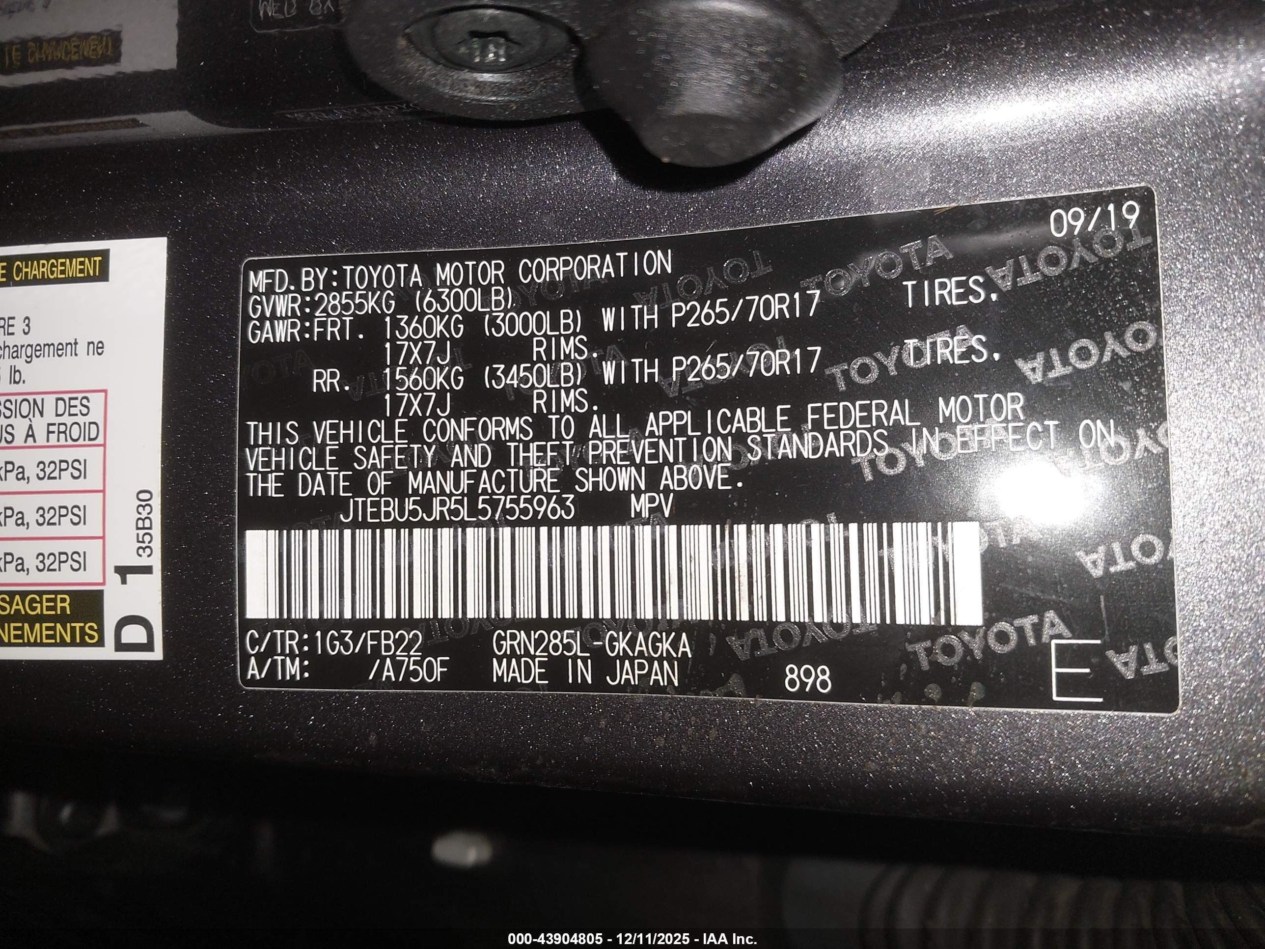 TOYOTA 4RUNNER image 9