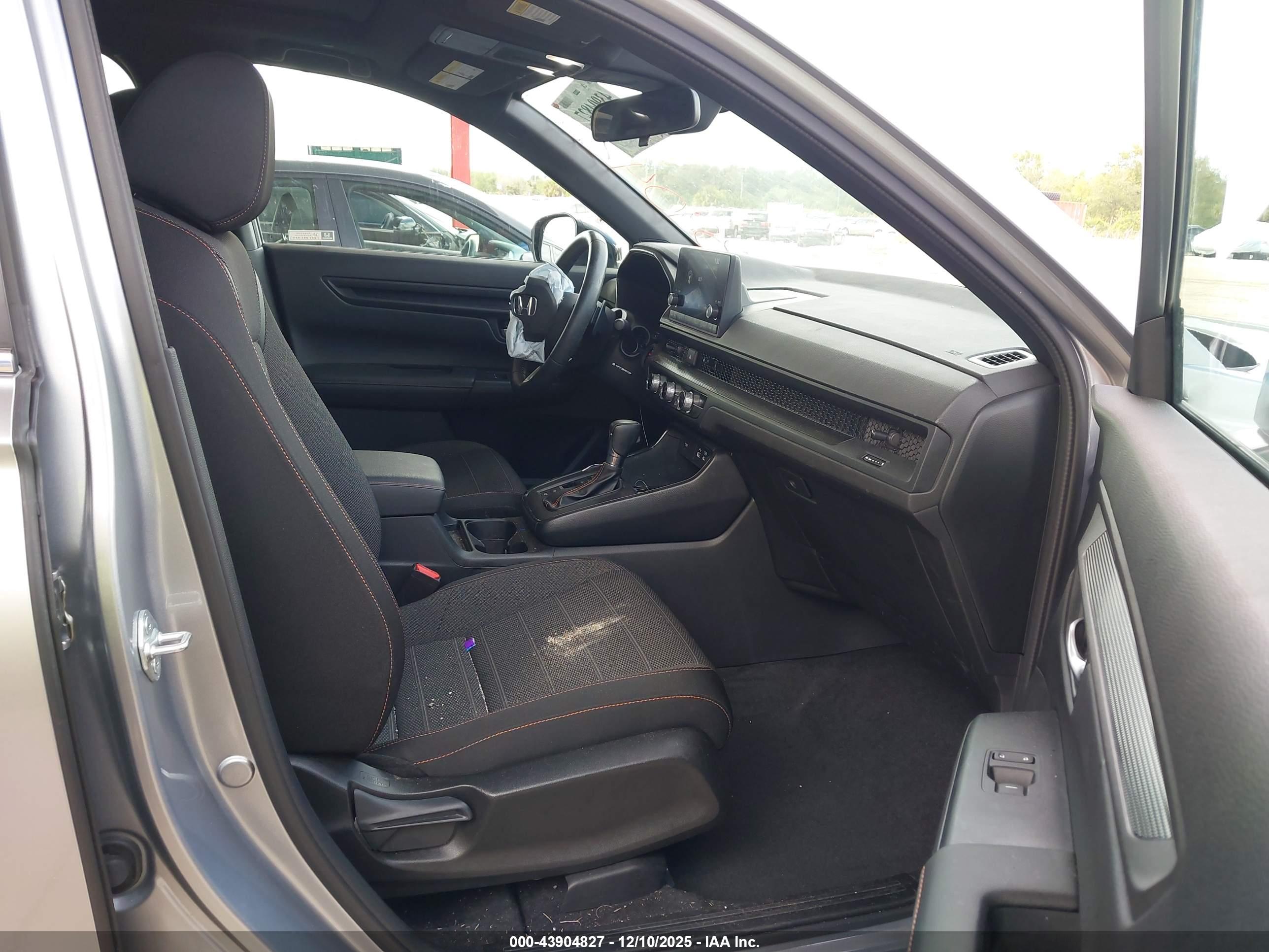 HONDA CR-V image 5