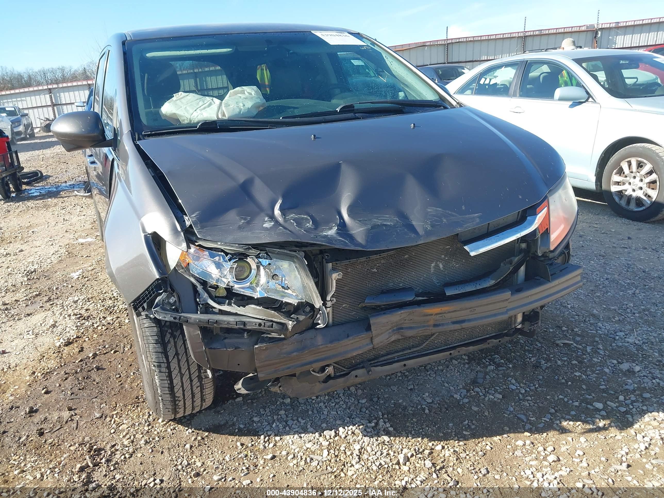 HONDA ODYSSEY image 6
