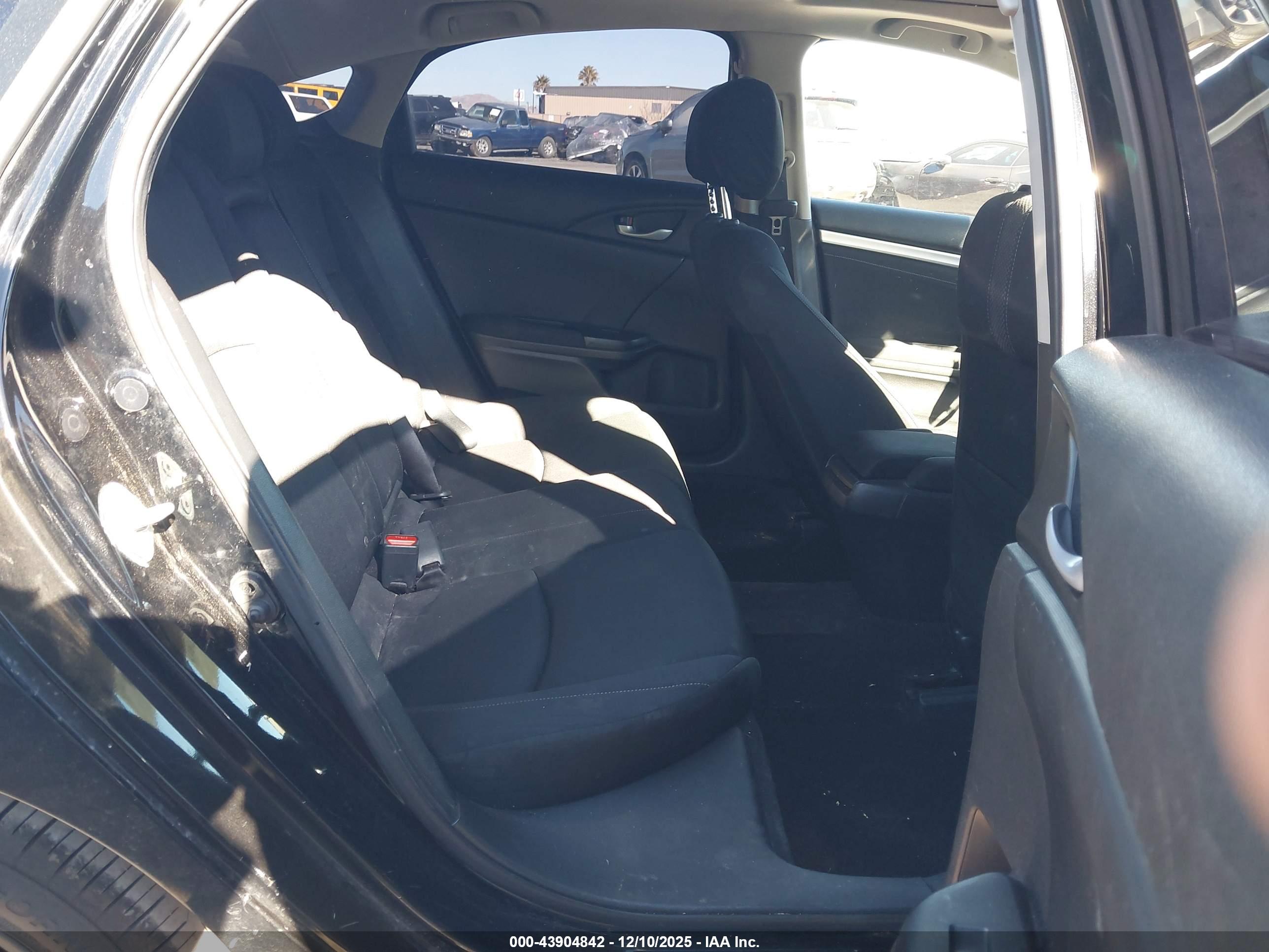 HONDA CIVIC image 8