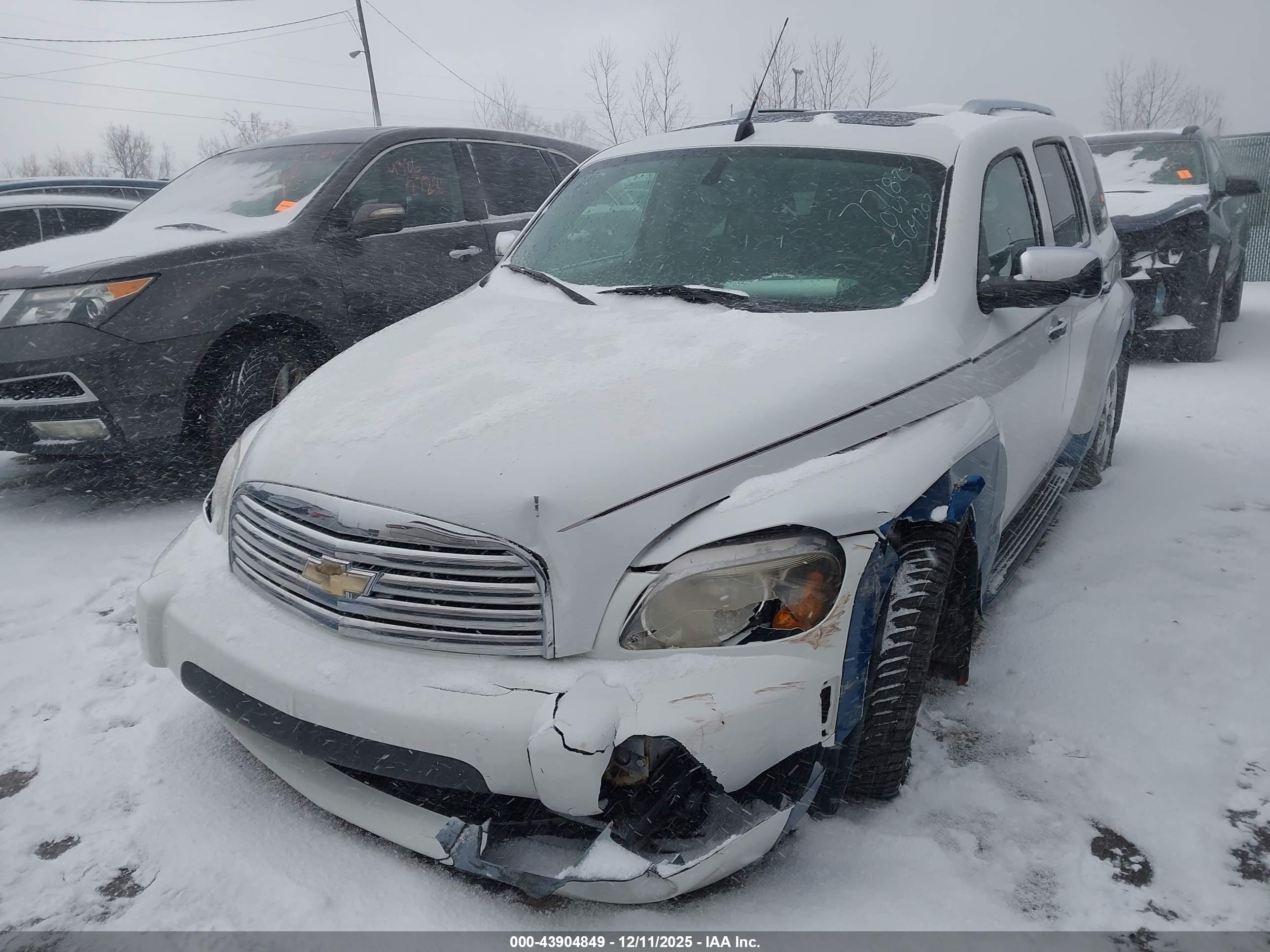 CHEVROLET HHR image 2