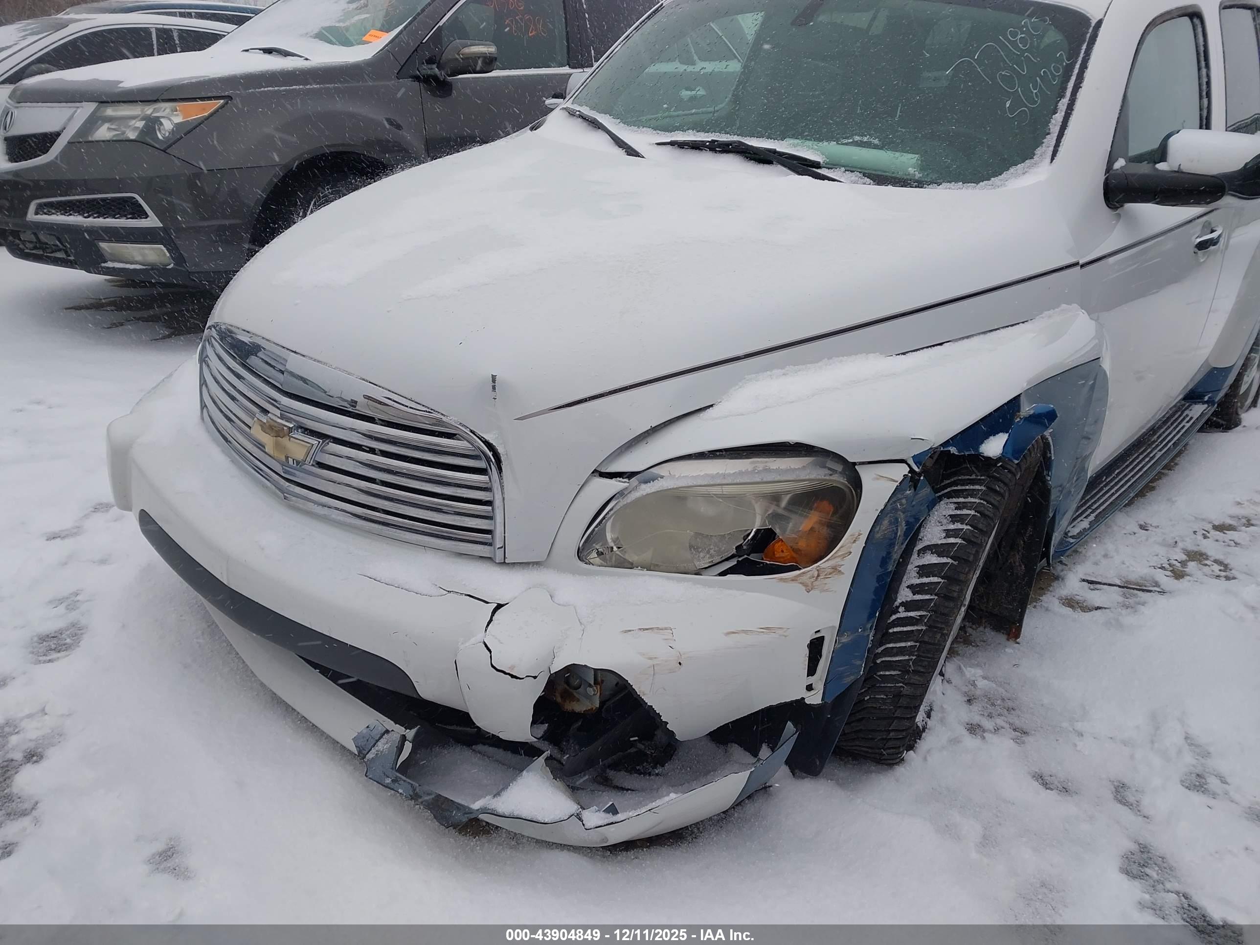 CHEVROLET HHR image 6