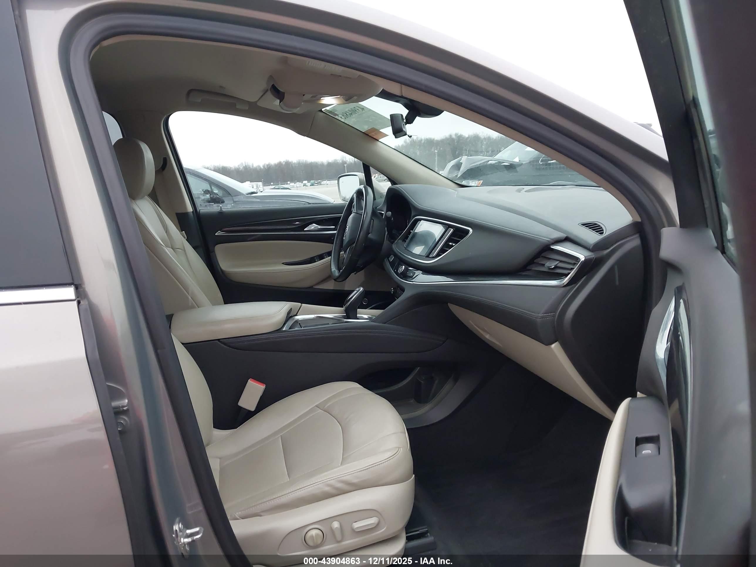 BUICK ENCLAVE image 5