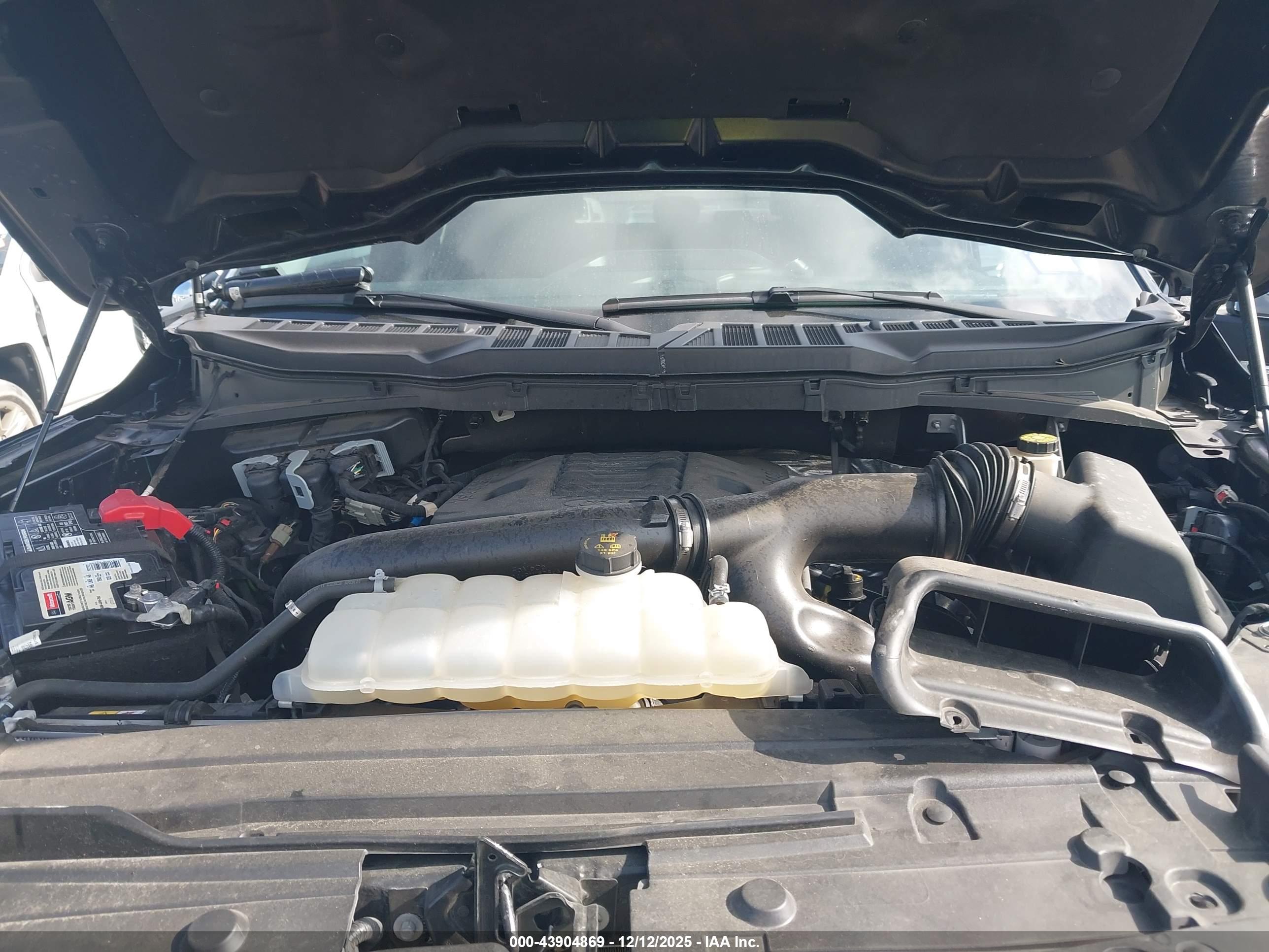 FORD F-150 image 10