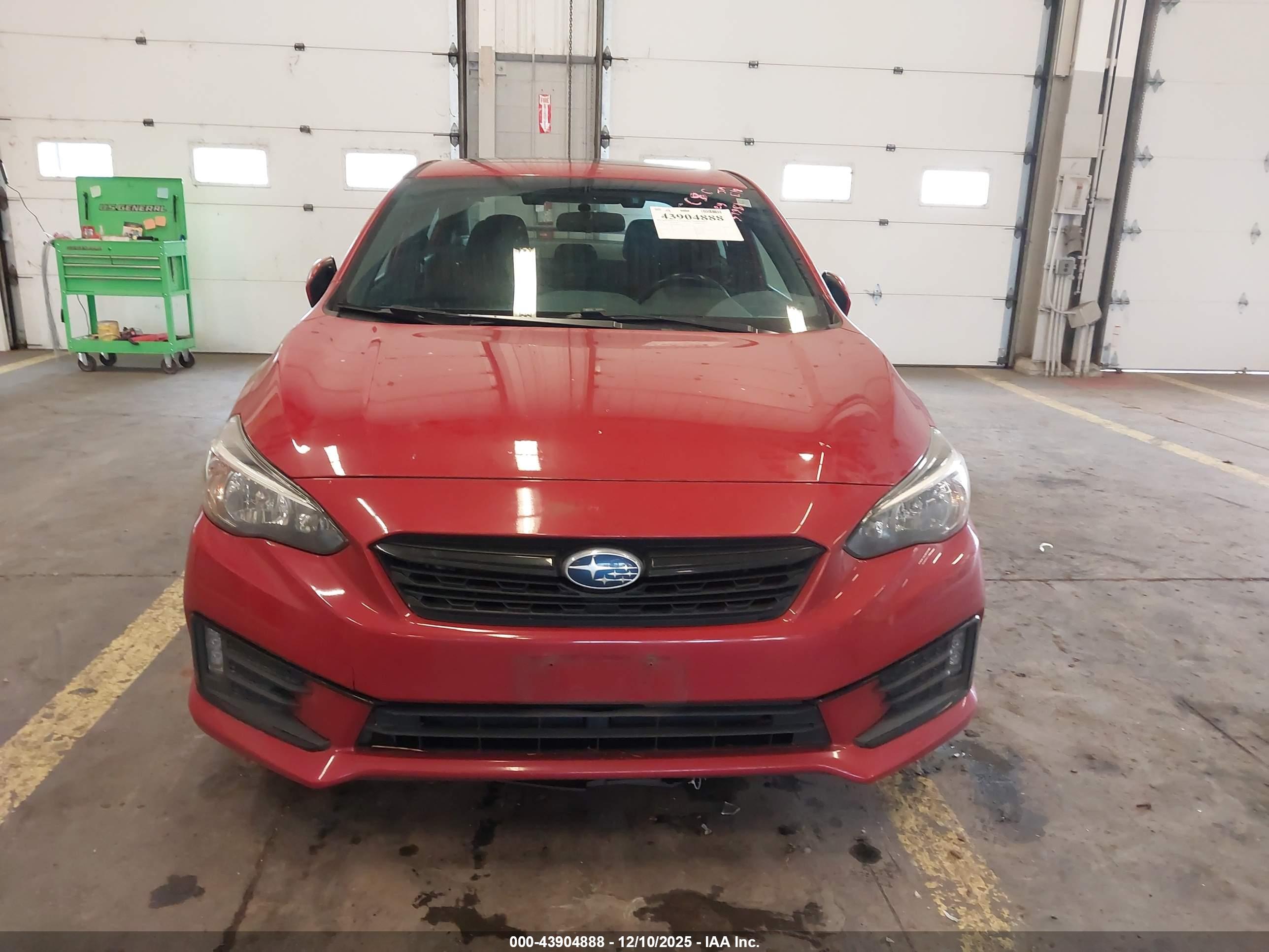 SUBARU IMPREZA image 6