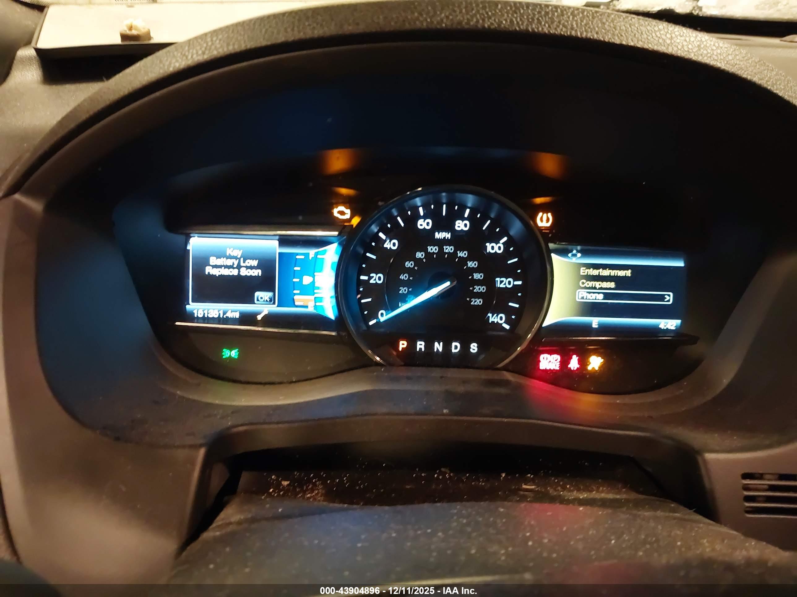 FORD EXPLORER image 7