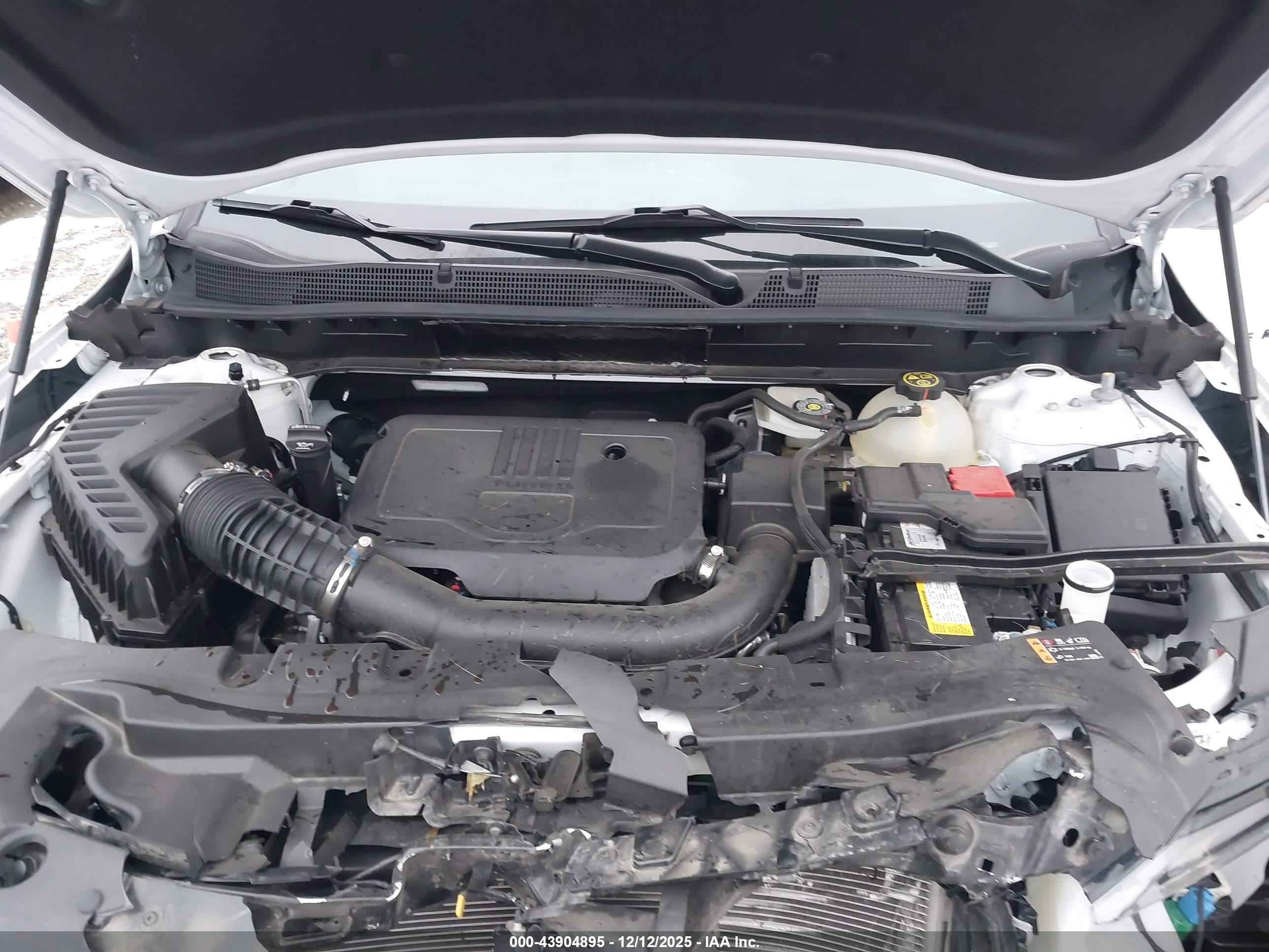 CHEVROLET BLAZER image 10