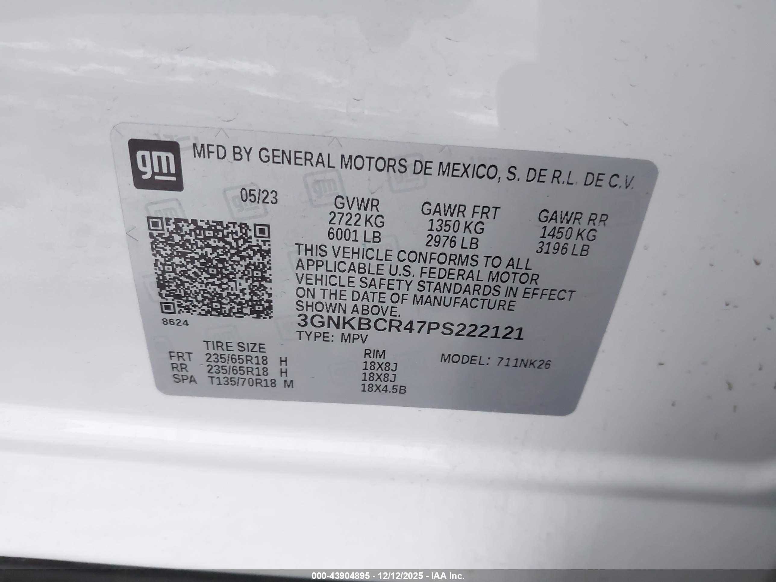 CHEVROLET BLAZER image 9