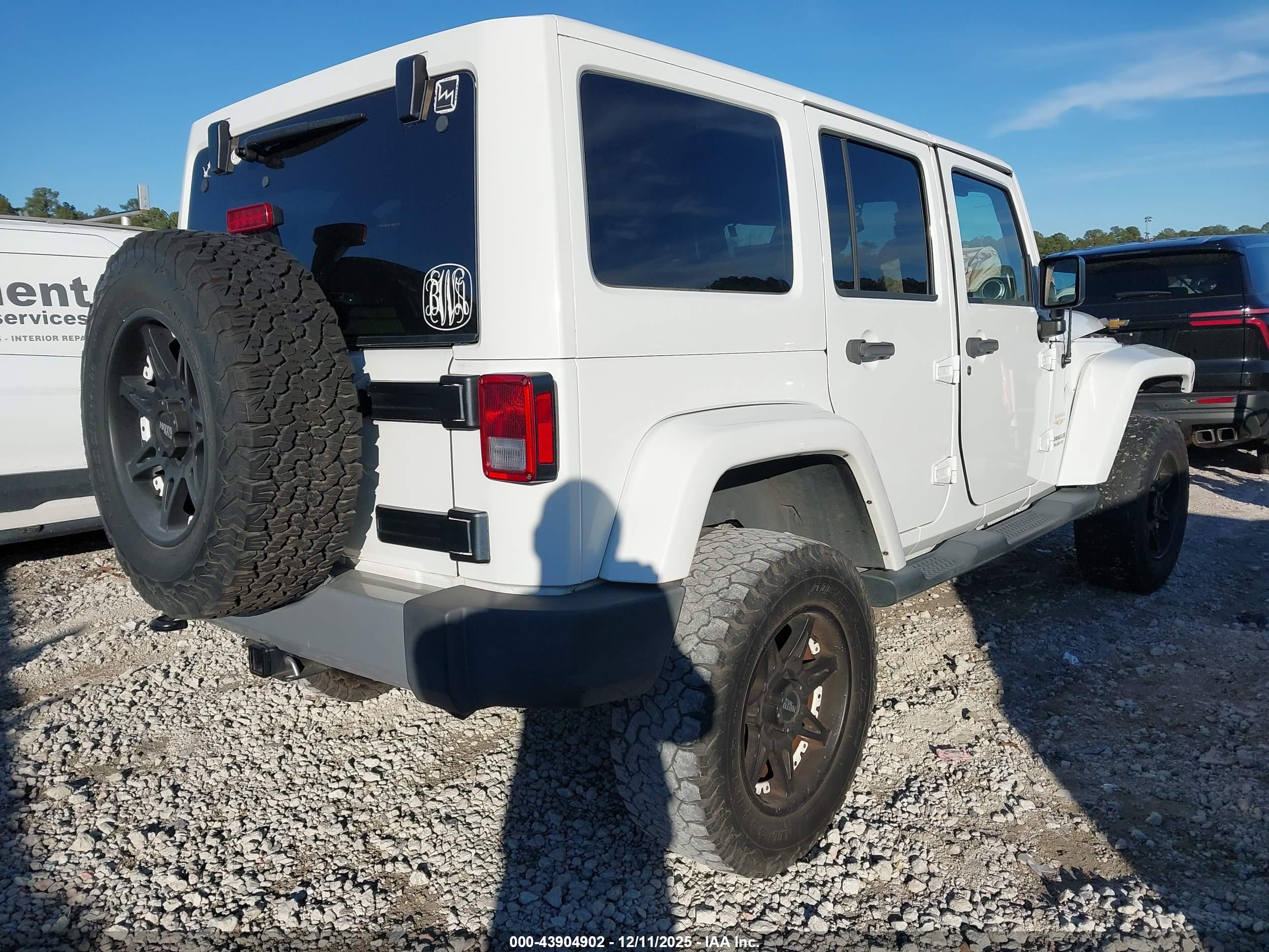 JEEP WRANGLER image 4