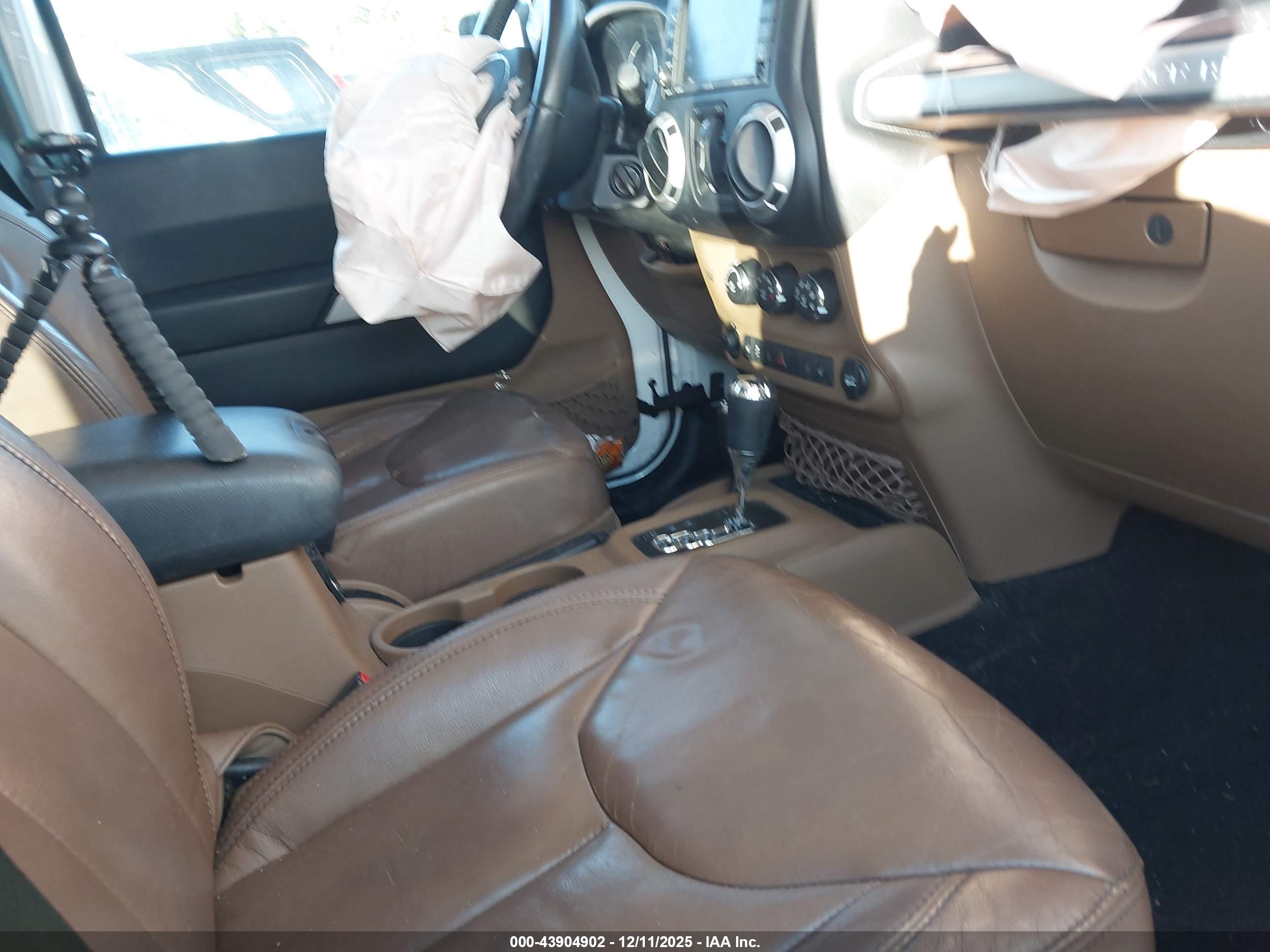 JEEP WRANGLER image 5
