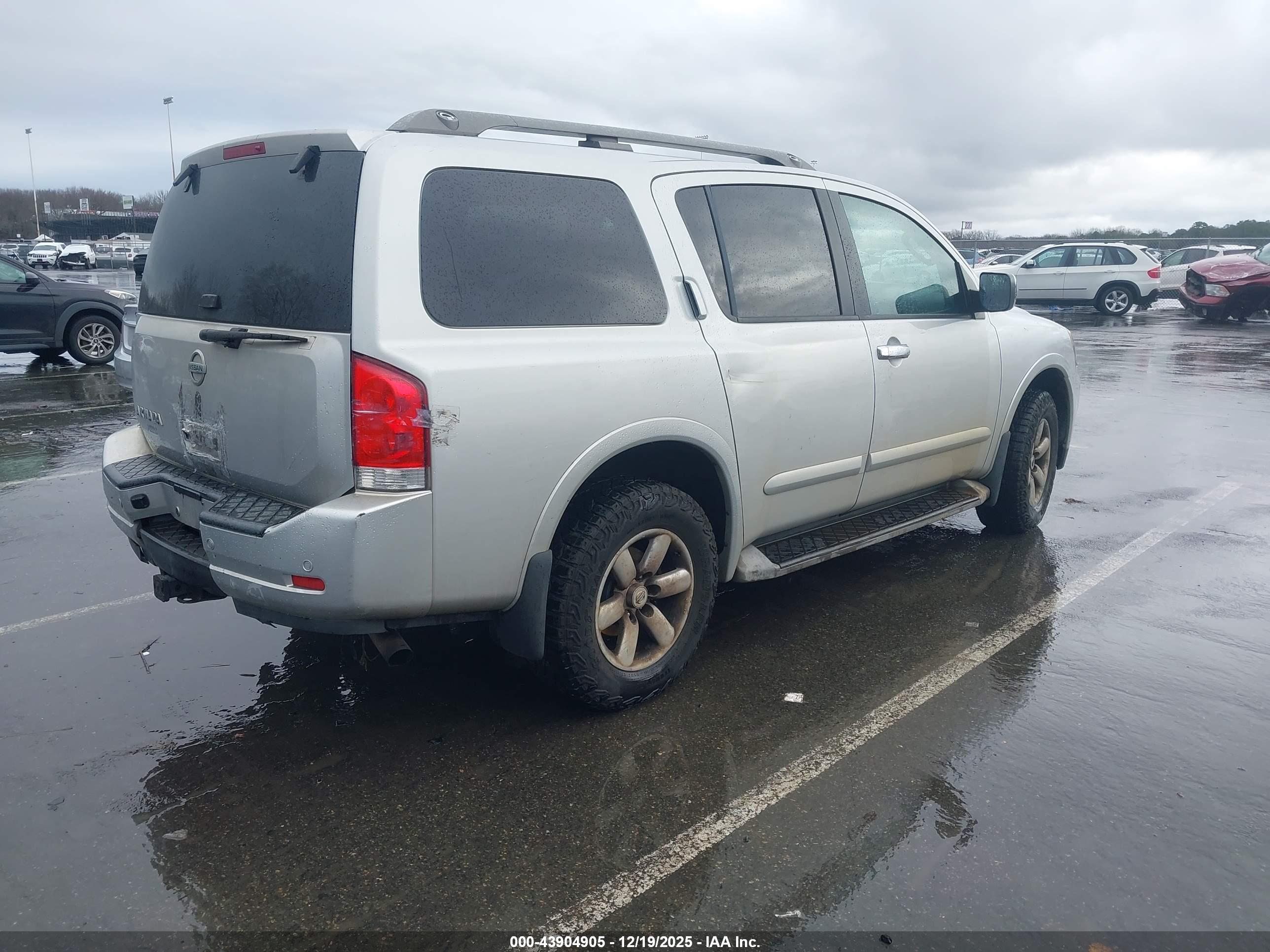 NISSAN ARMADA image 4