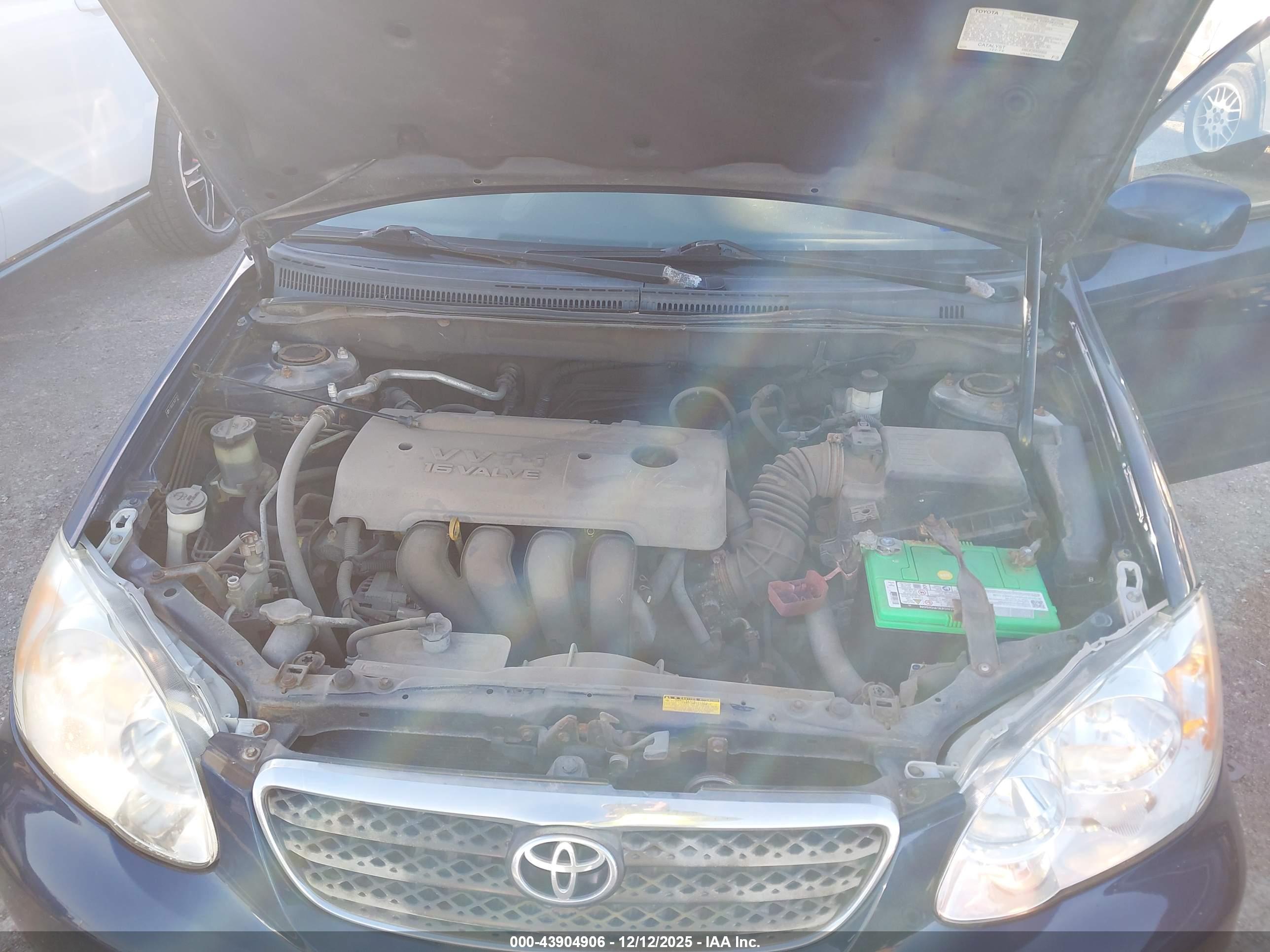 TOYOTA COROLLA image 10