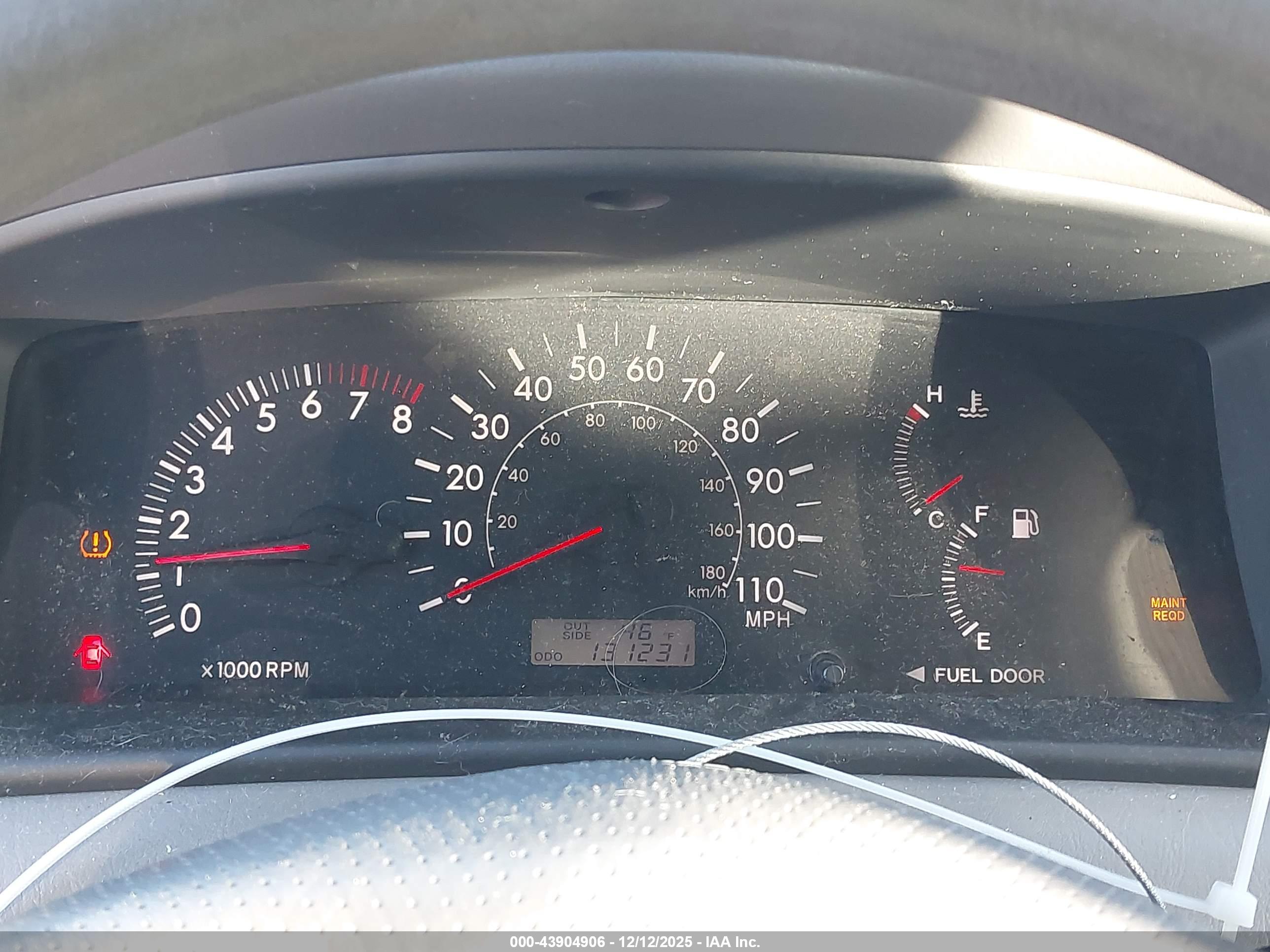 TOYOTA COROLLA image 7