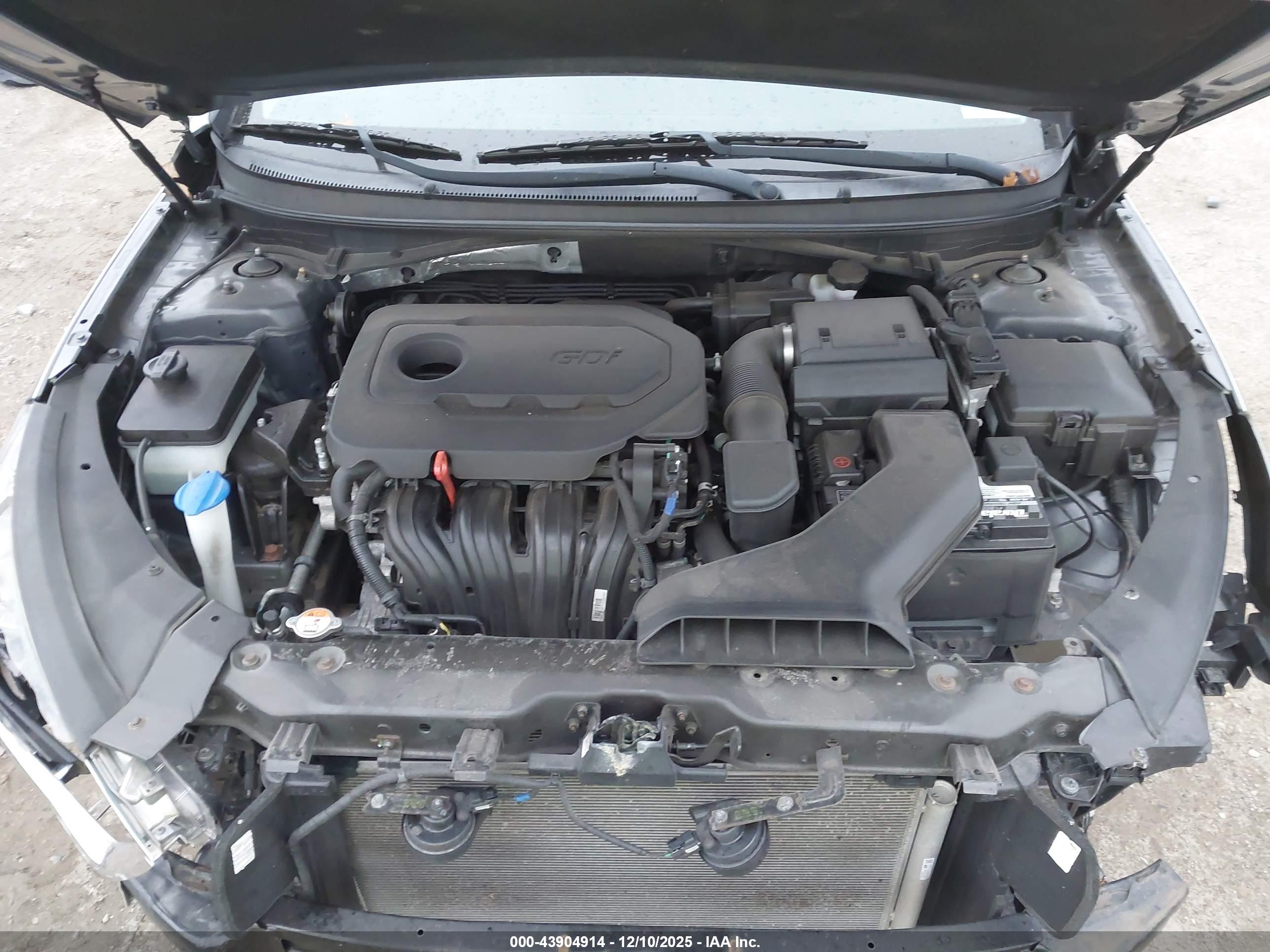 HYUNDAI SONATA image 10