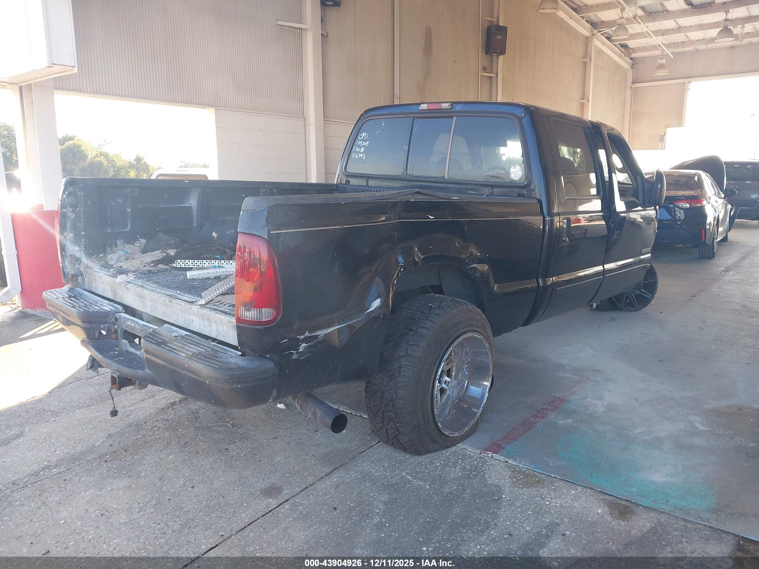 FORD F-250 image 4