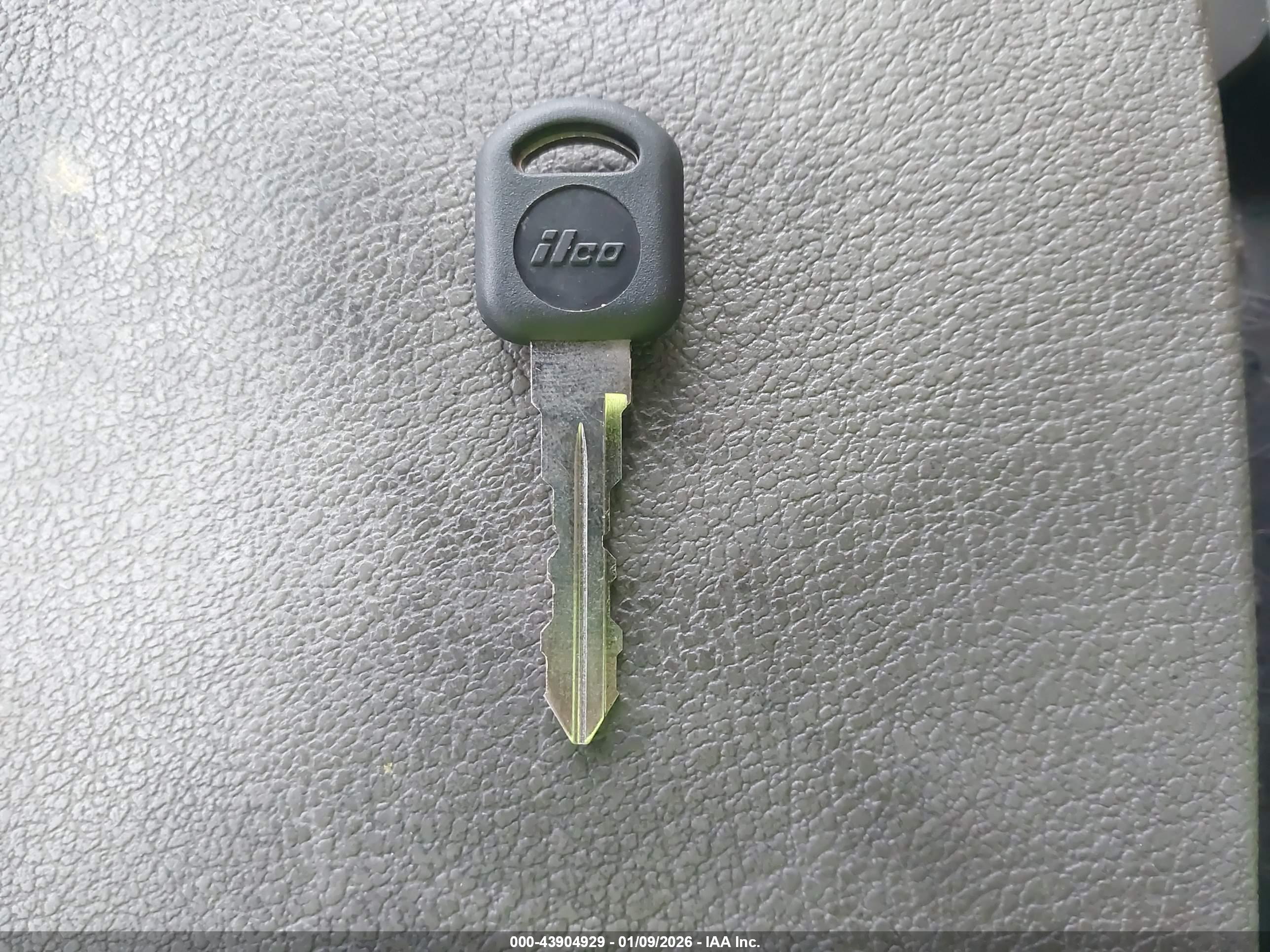 PONTIAC MONTANA image 11