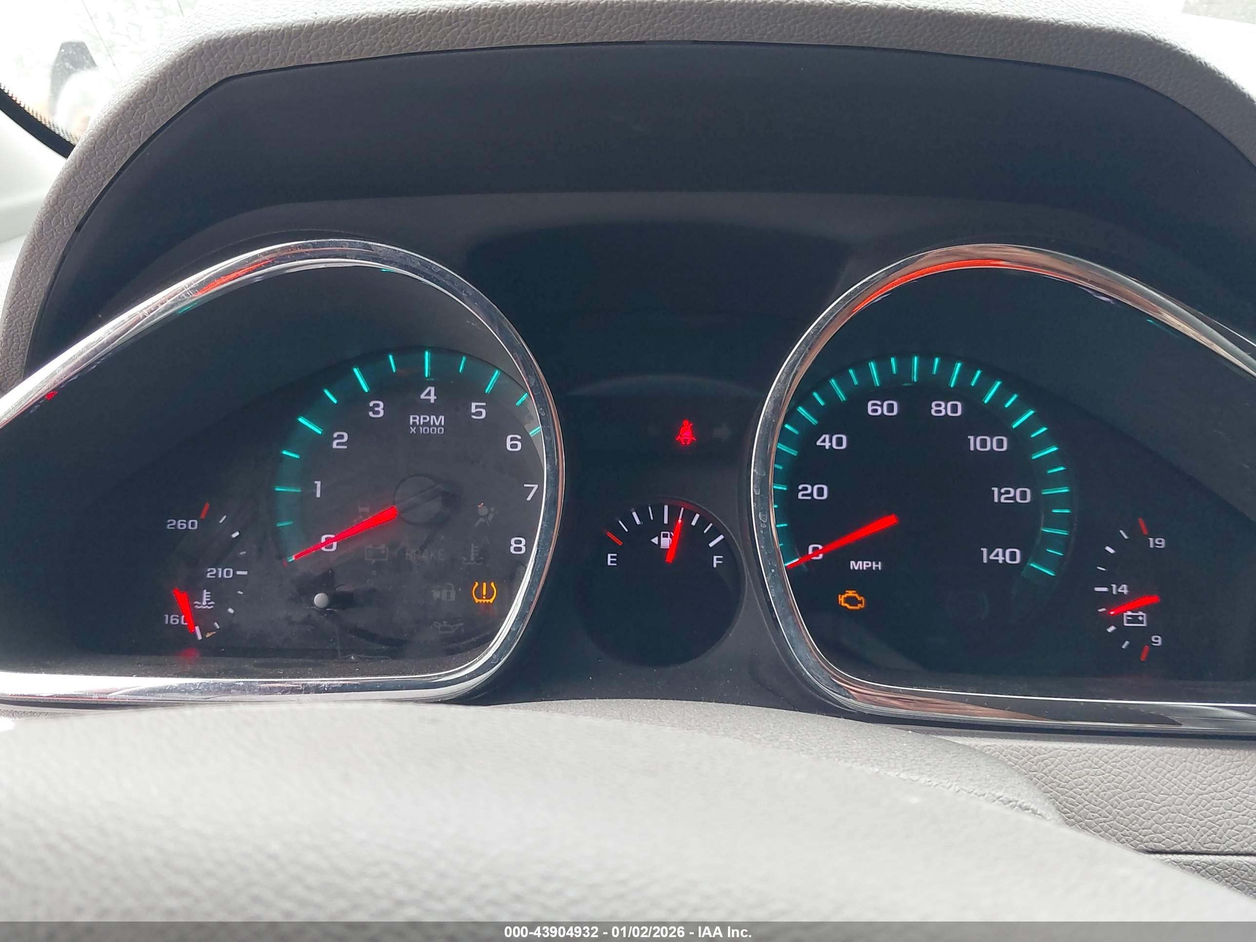 CHEVROLET TRAVERSE image 7