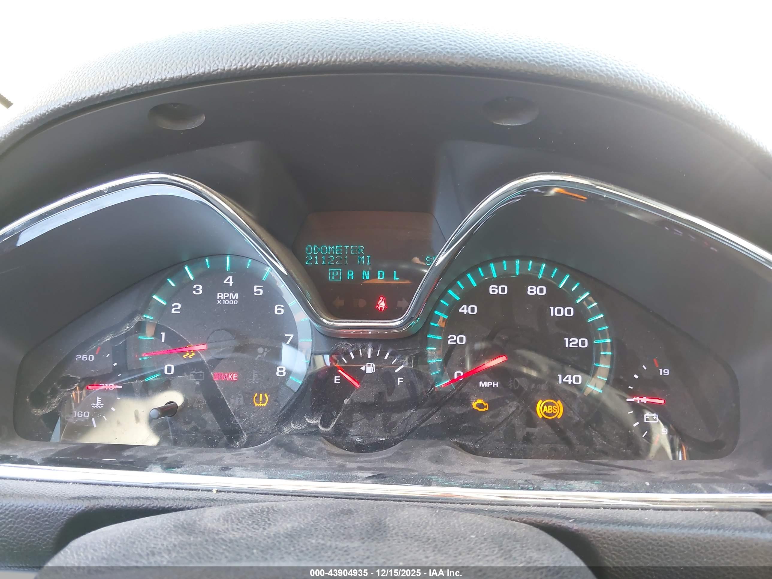 CHEVROLET TRAVERSE image 7