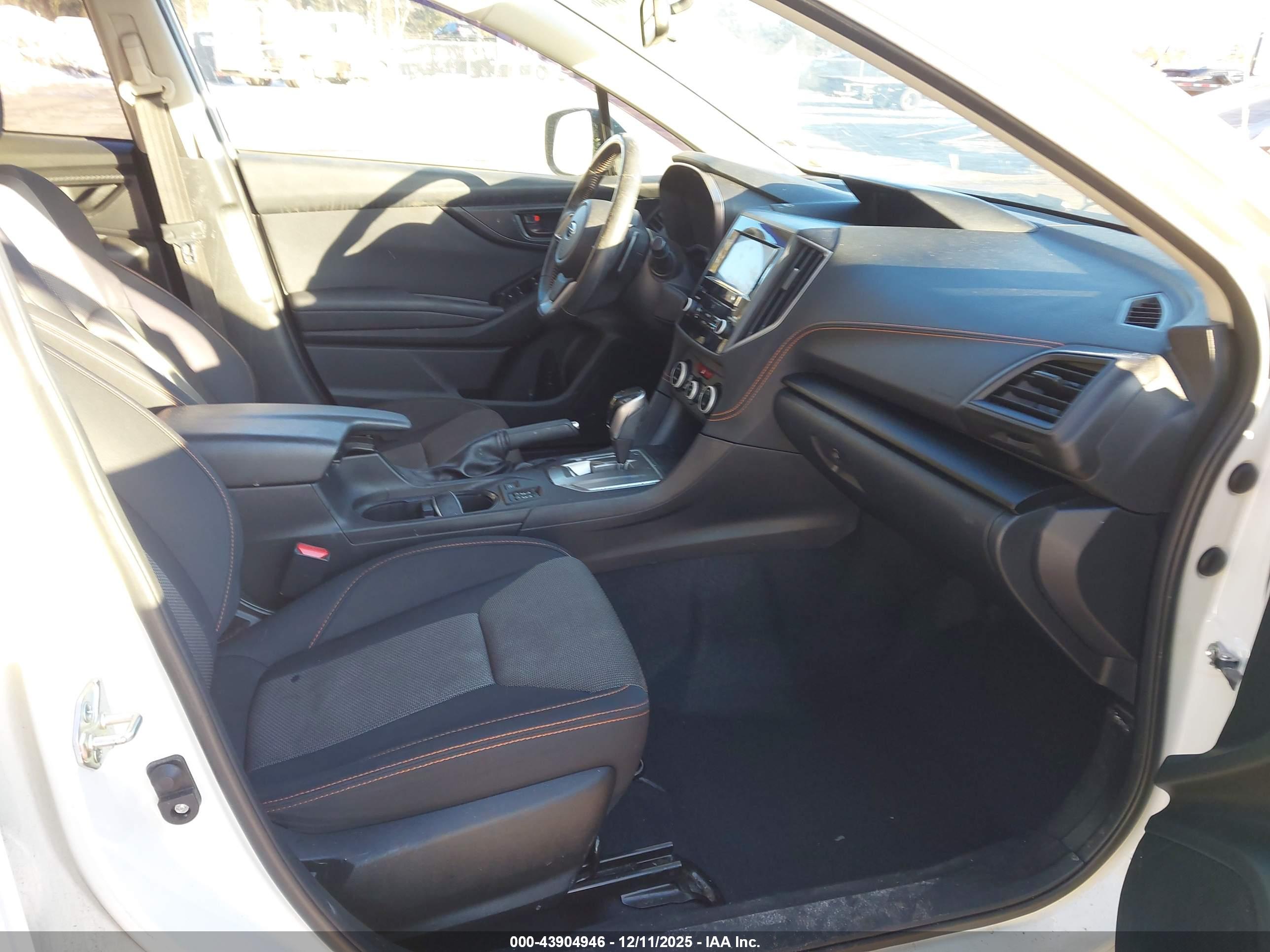 SUBARU CROSSTREK image 5