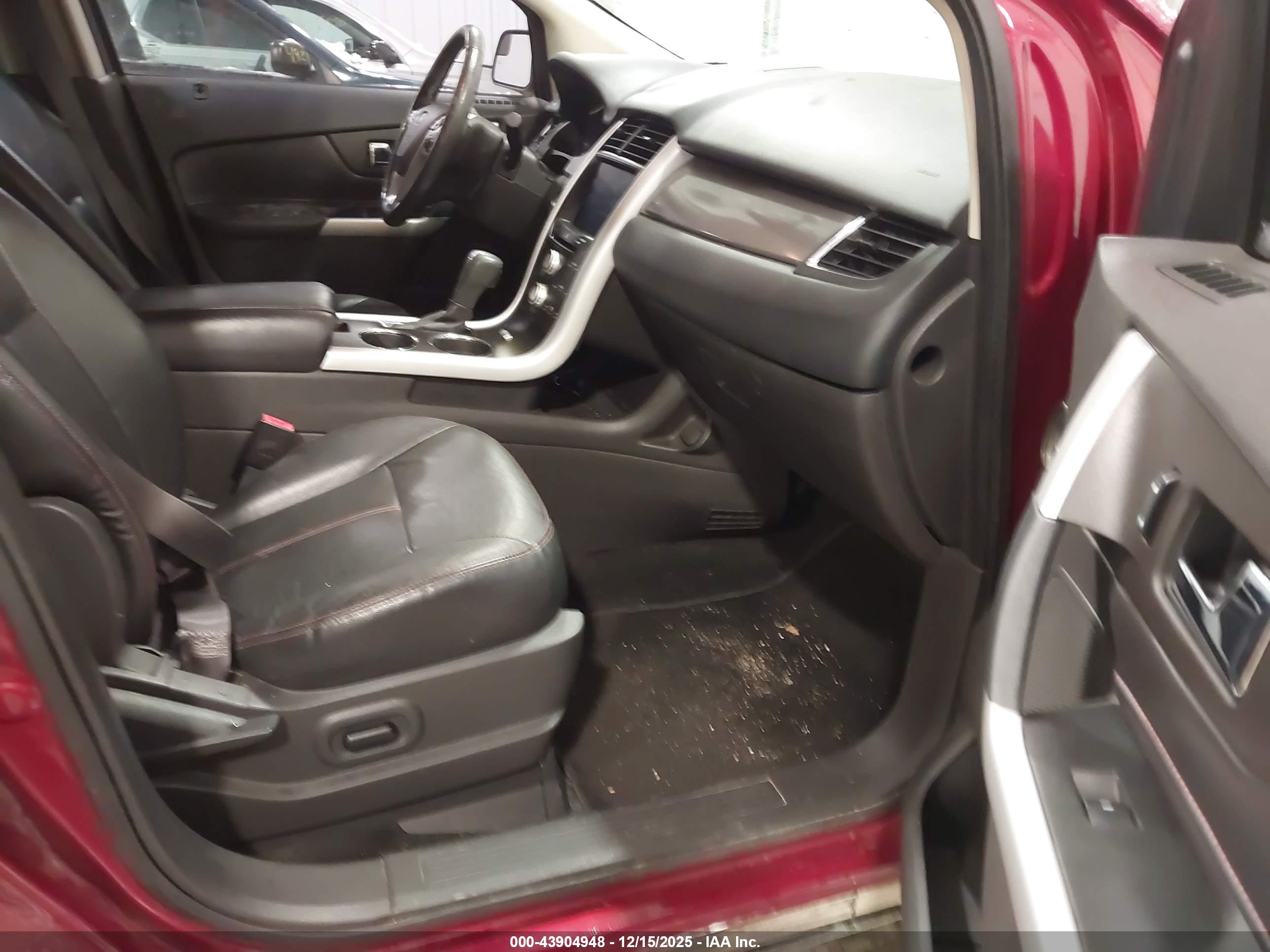 FORD EDGE image 5