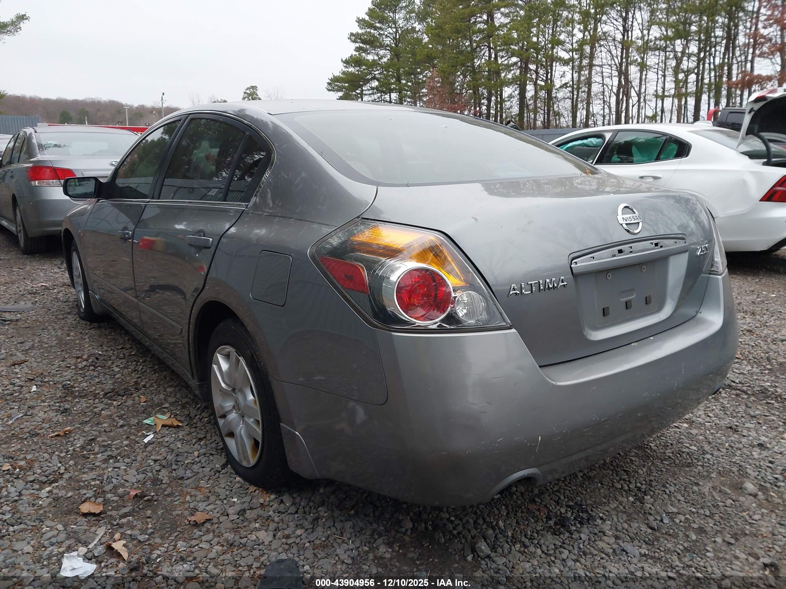 NISSAN ALTIMA image 3