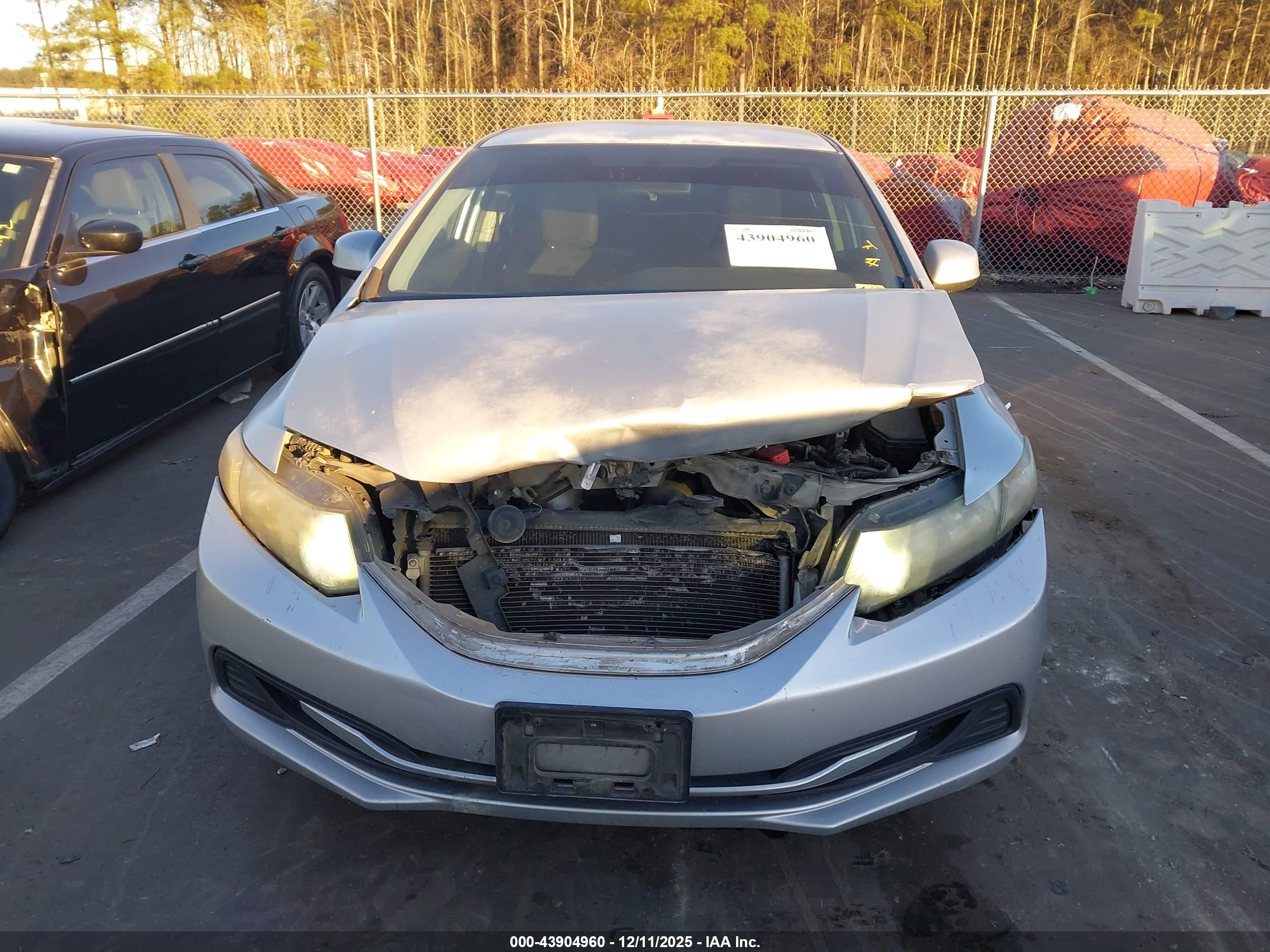 HONDA CIVIC image 6
