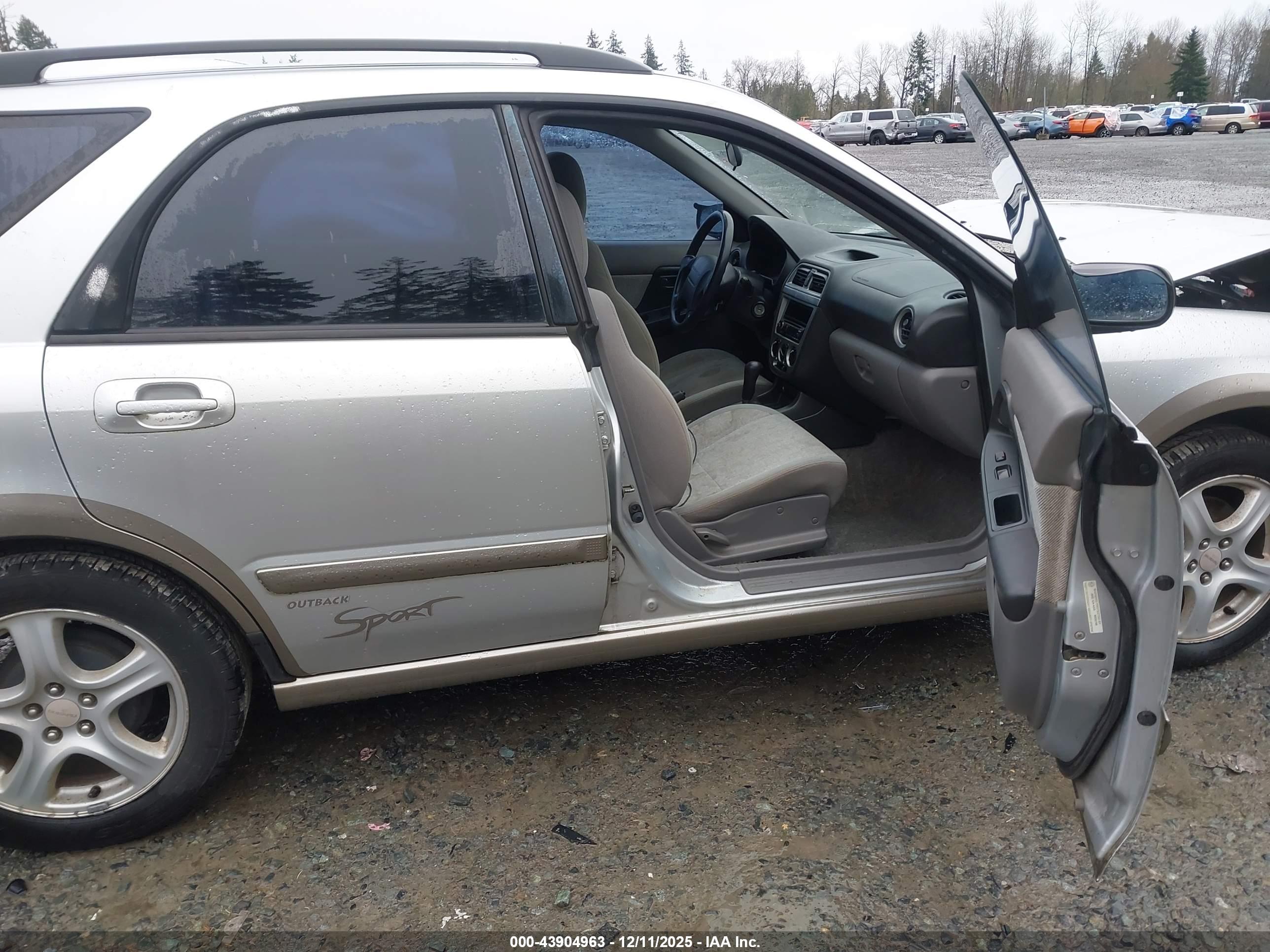 SUBARU IMPREZA image 5