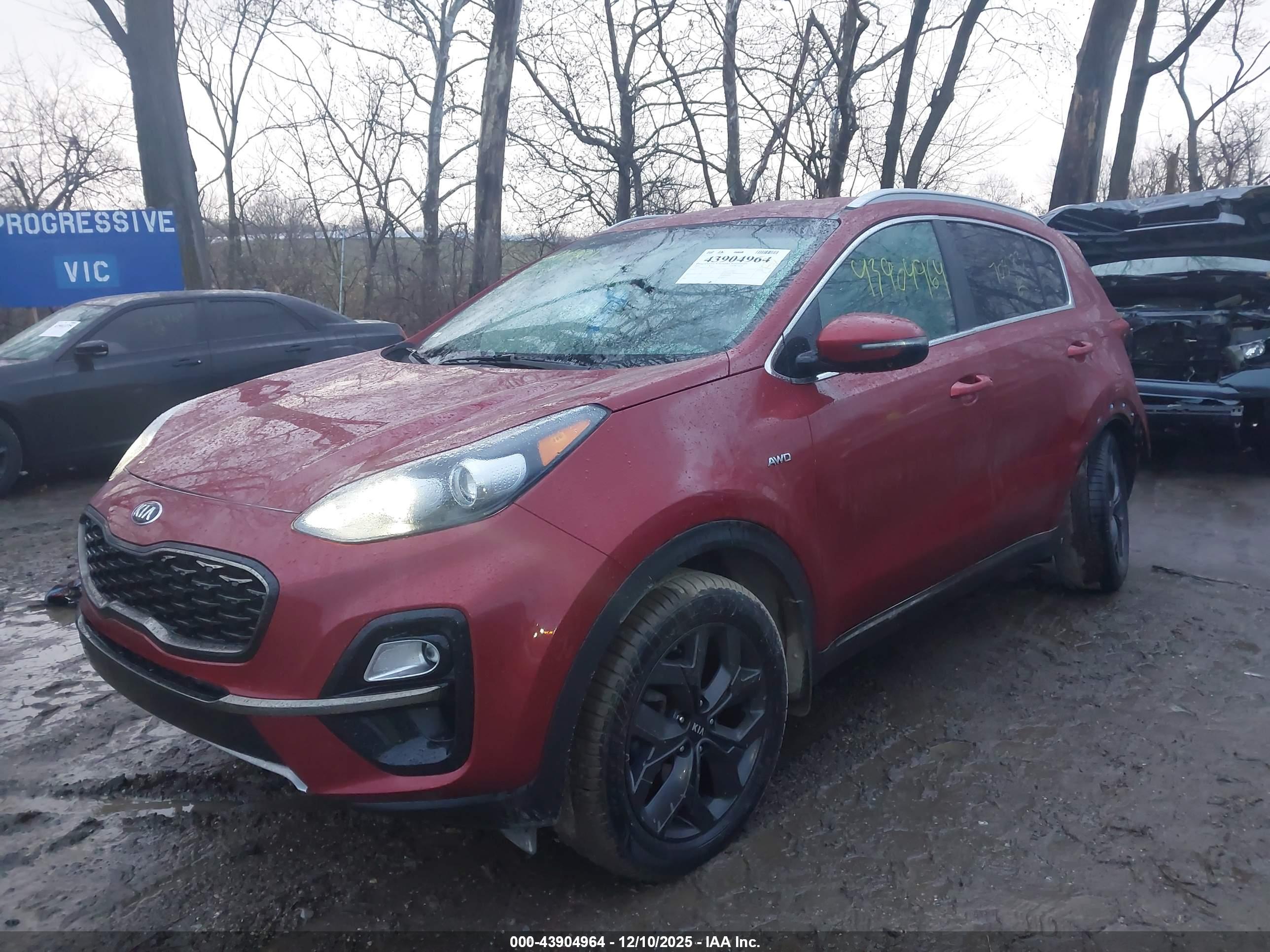 KIA SPORTAGE image 2