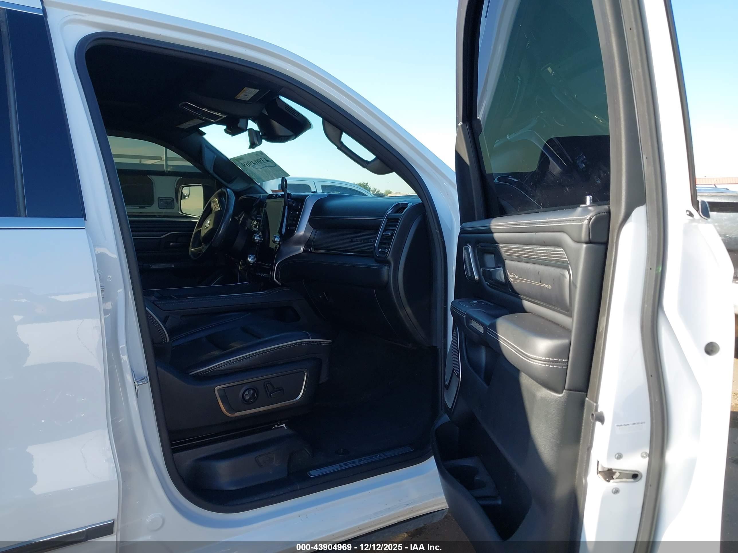 RAM 1500 image 5